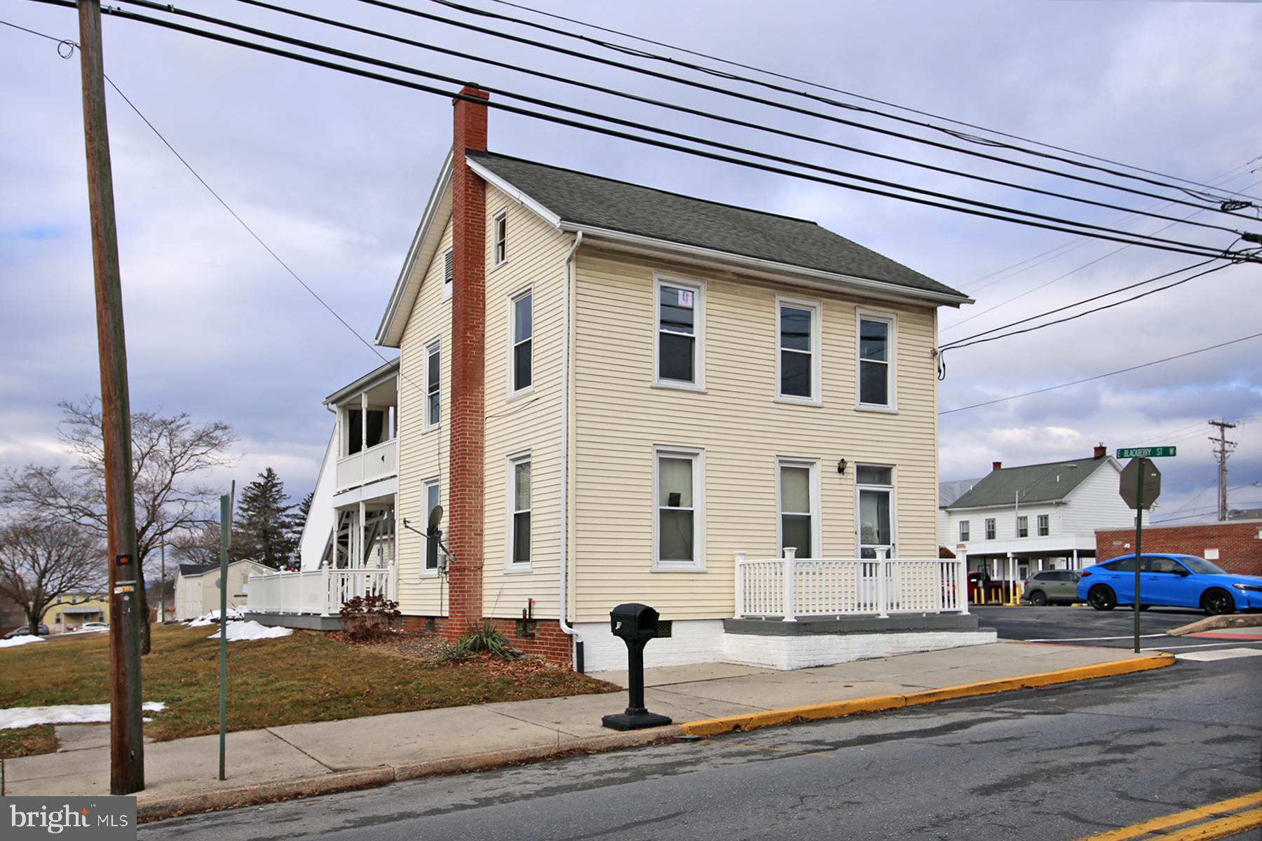 19 S LANCASTER STREET