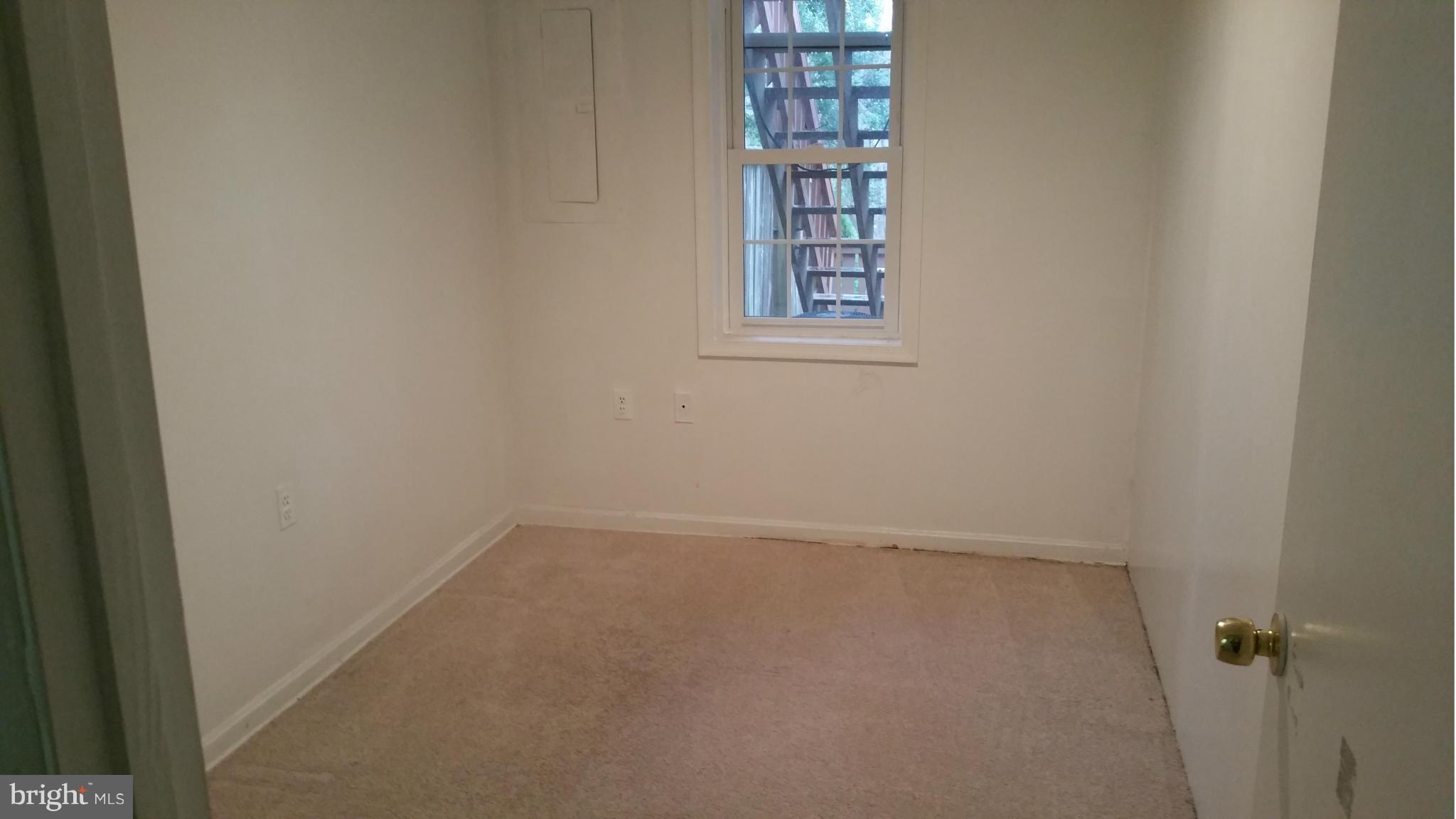 LAKE RIDGE - Residential Lease