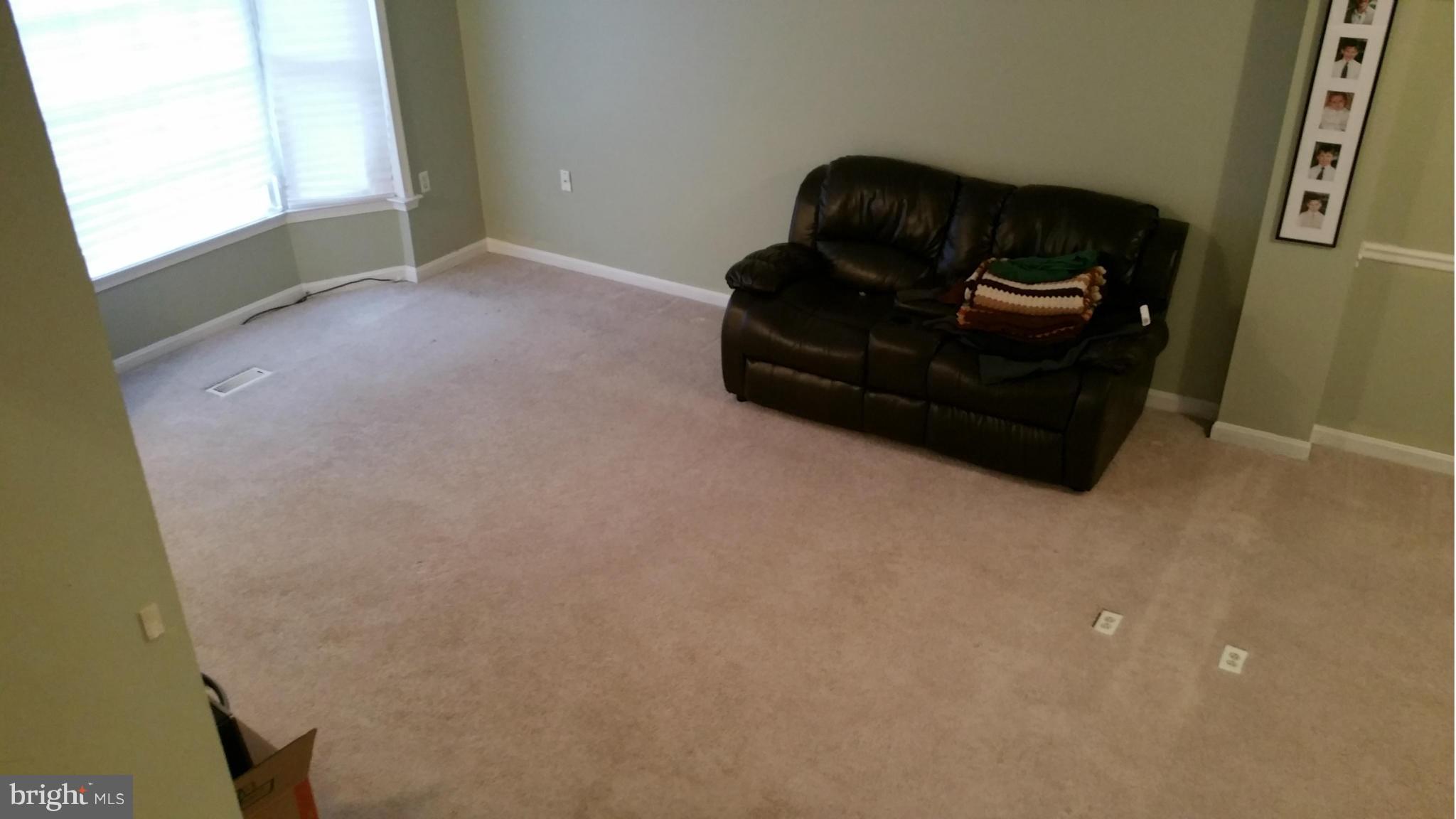 LAKE RIDGE - Residential Lease