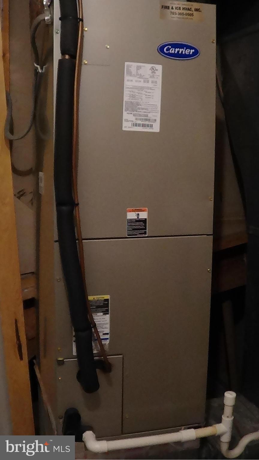 LAKE RIDGE - Residential Lease