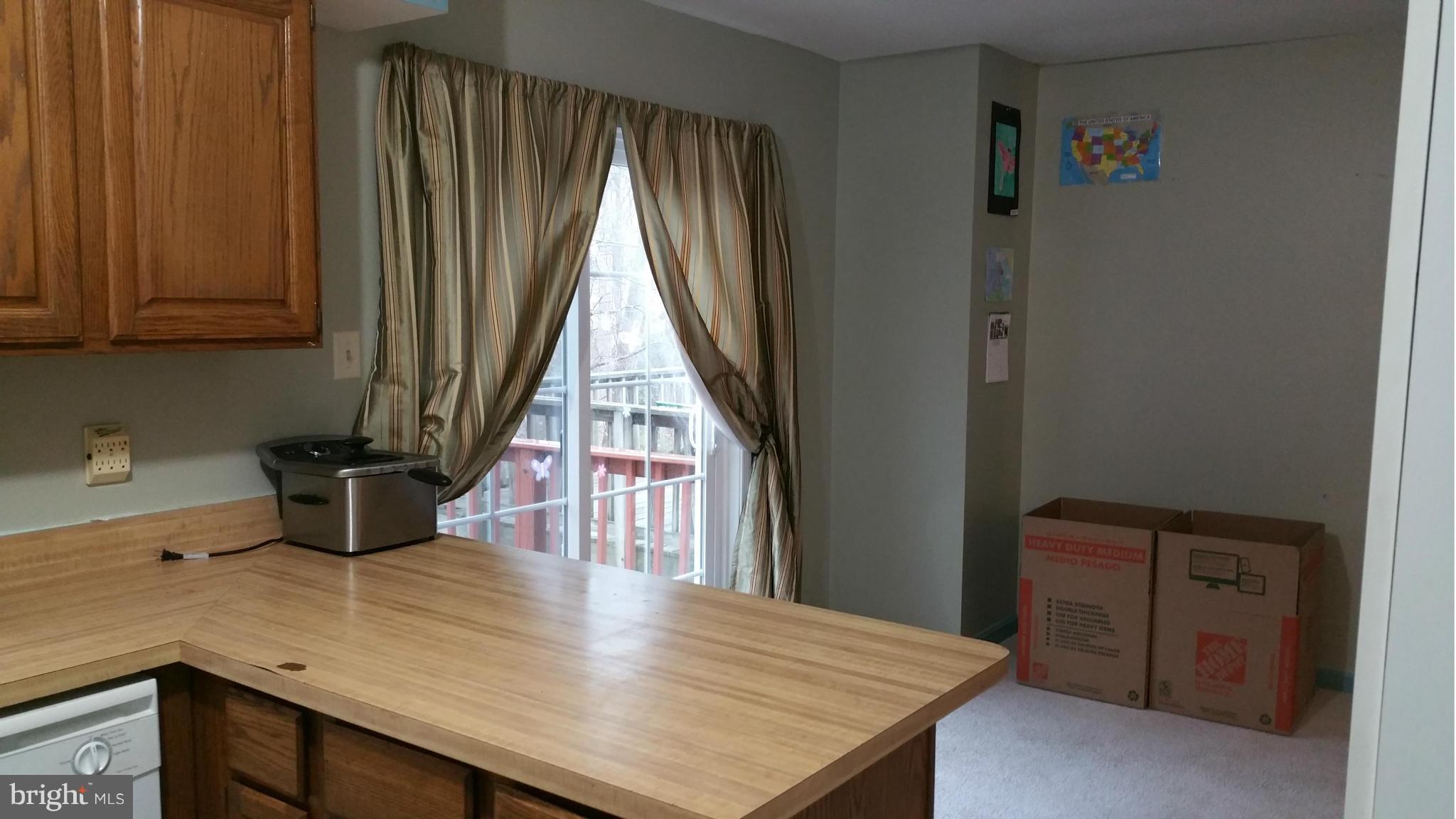 LAKE RIDGE - Residential Lease