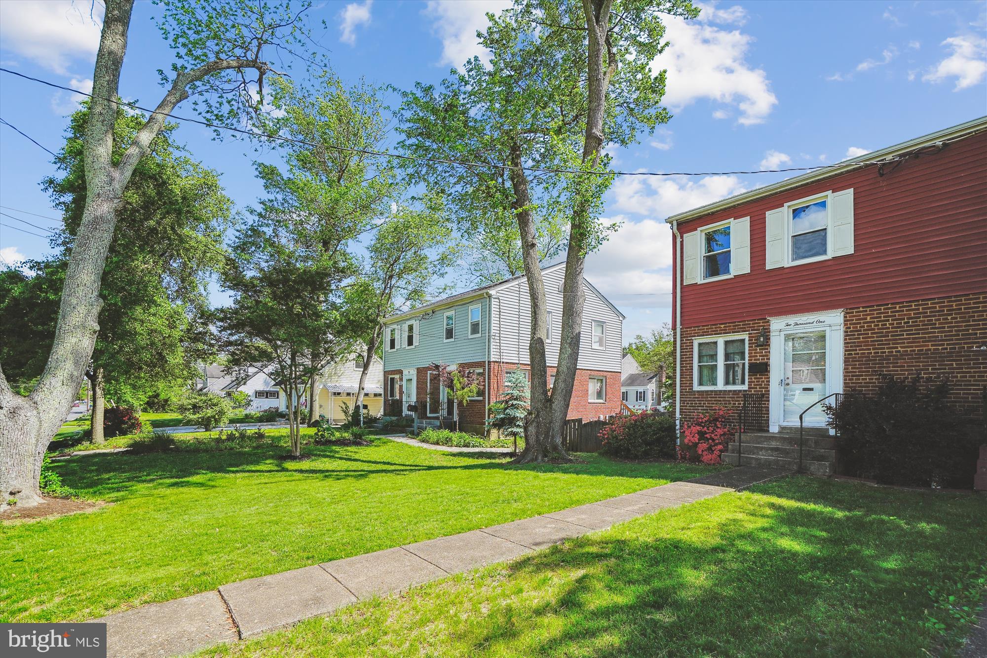BUCKNELL MANOR - Residential