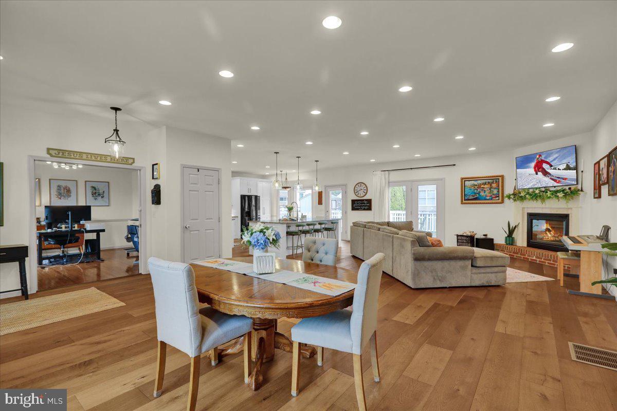 PINE BROOK - Residential