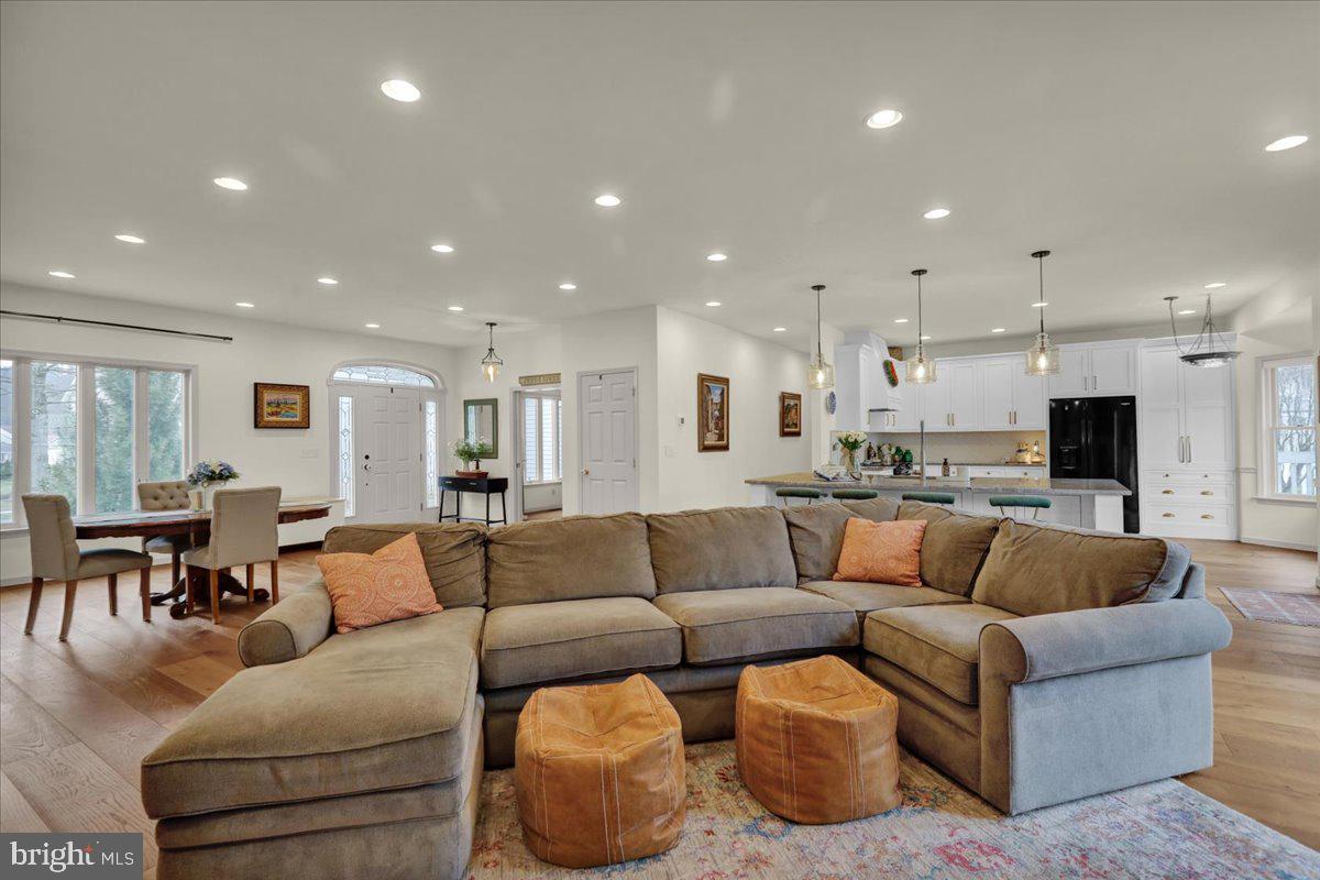 PINE BROOK - Residential