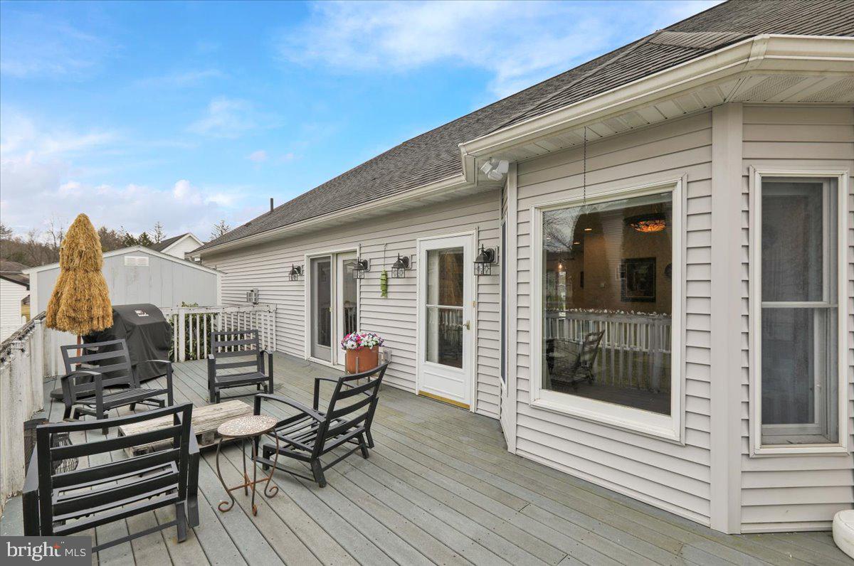 PINE BROOK - Residential