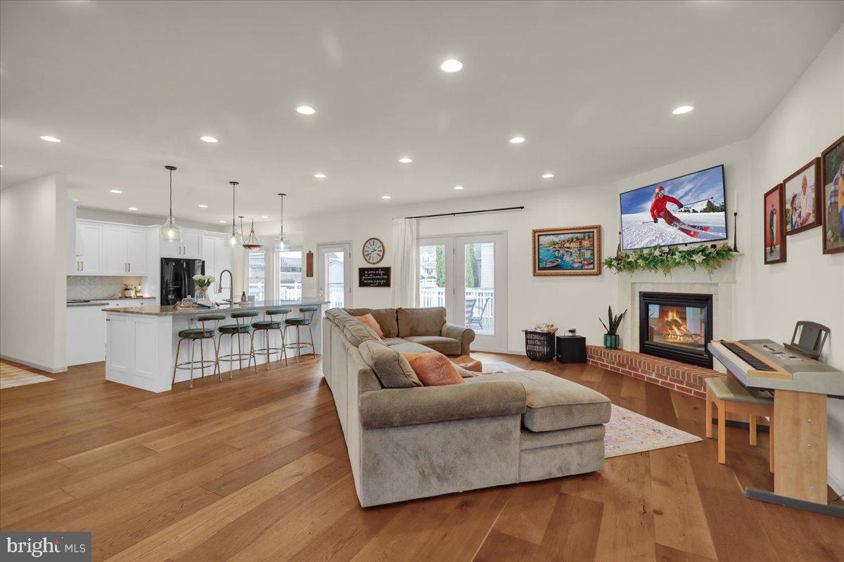 PINE BROOK - Residential