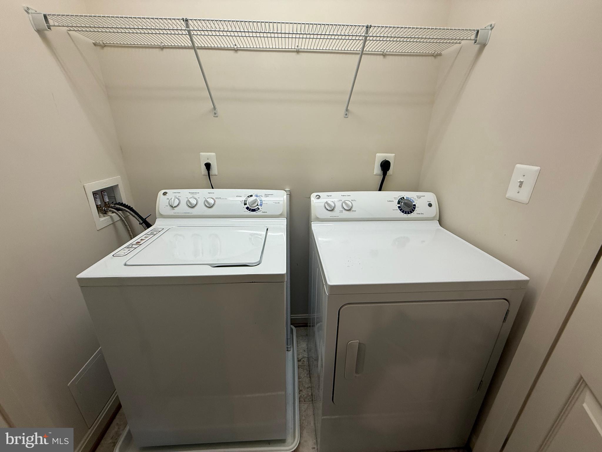 WILDERNESS SHORES - Residential Lease