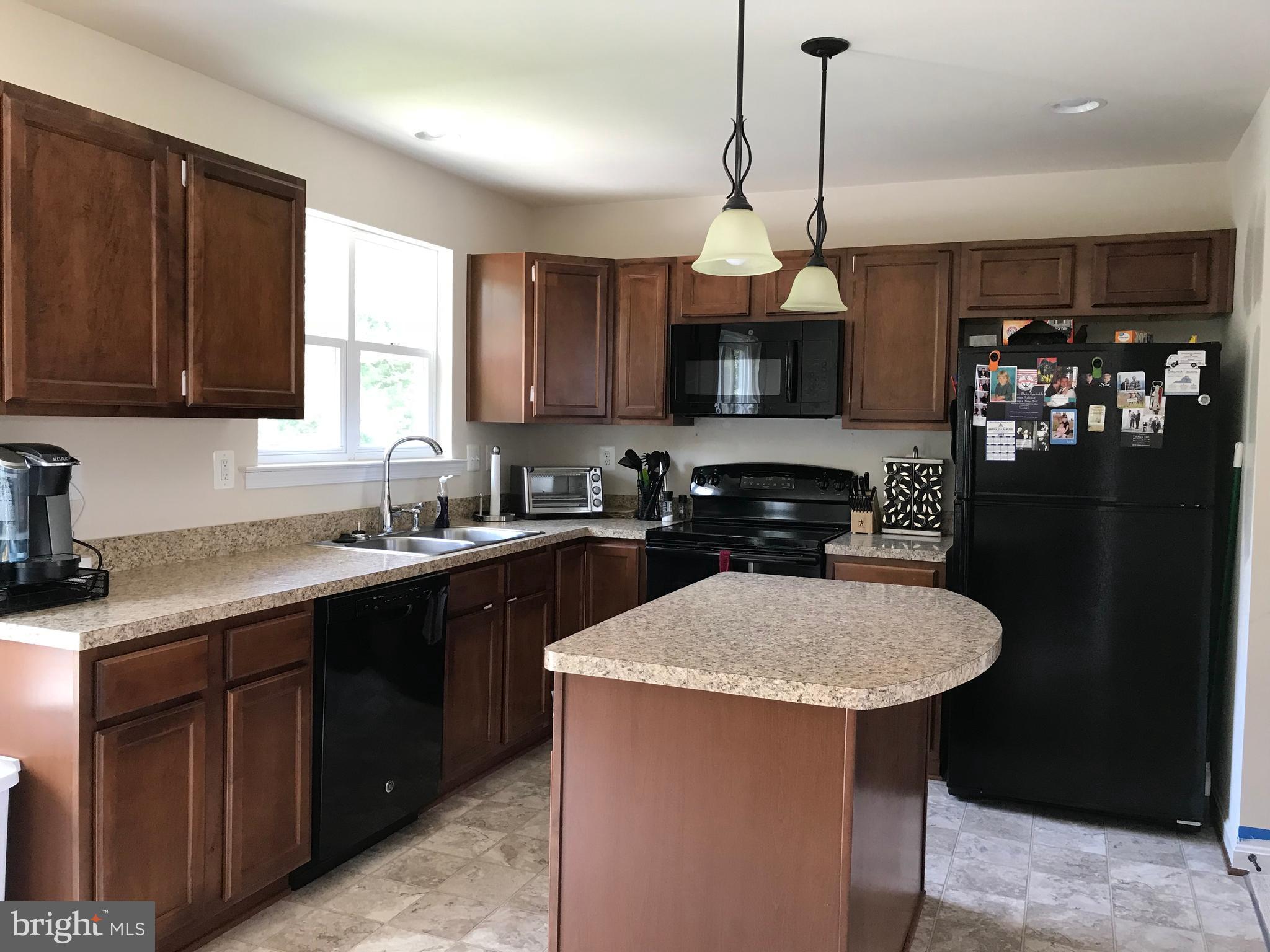 WILDERNESS SHORES - Residential Lease