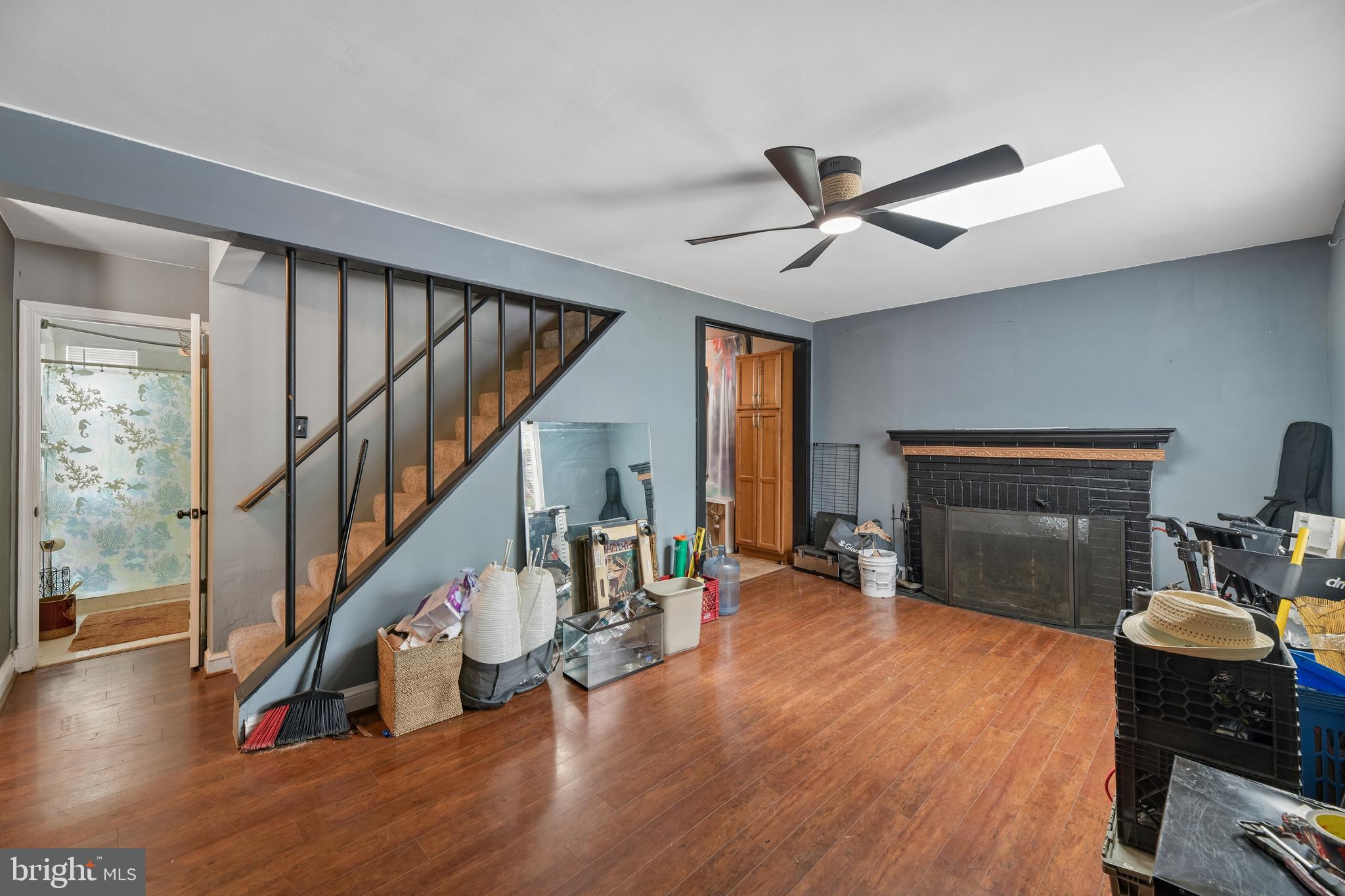 CHEVERLY MANOR - Residential
