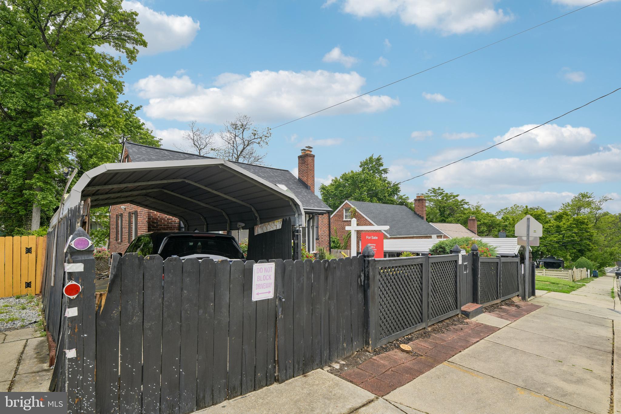 CHEVERLY MANOR - Residential