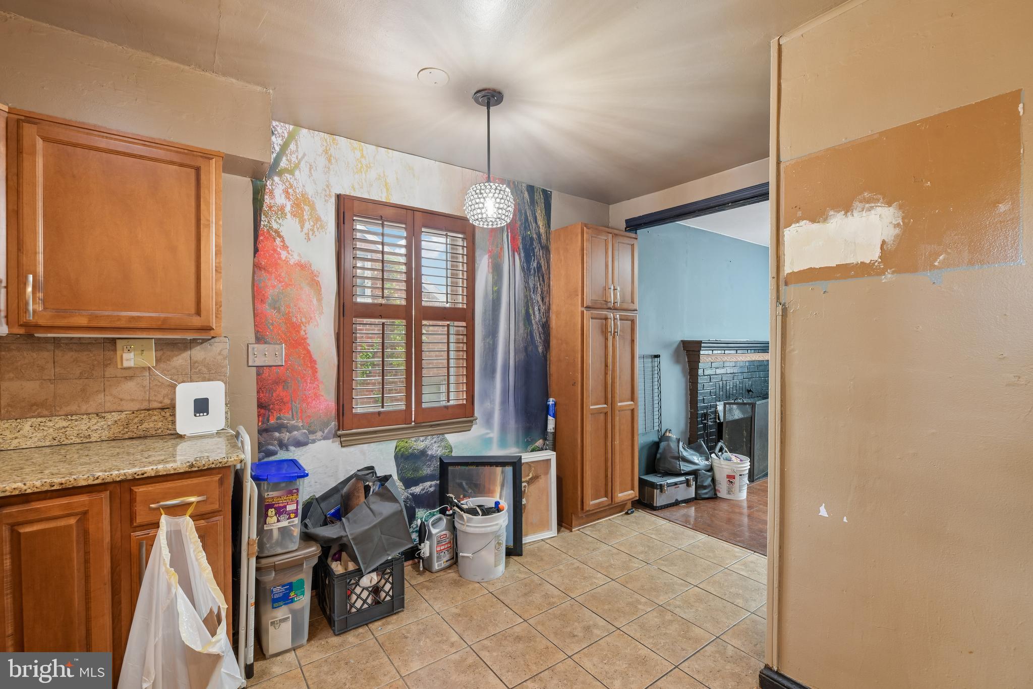 CHEVERLY MANOR - Residential