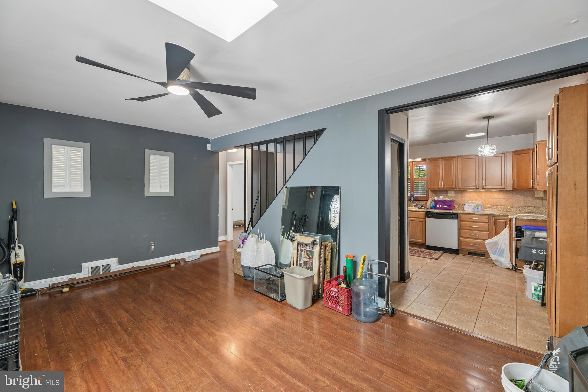 CHEVERLY MANOR - Residential