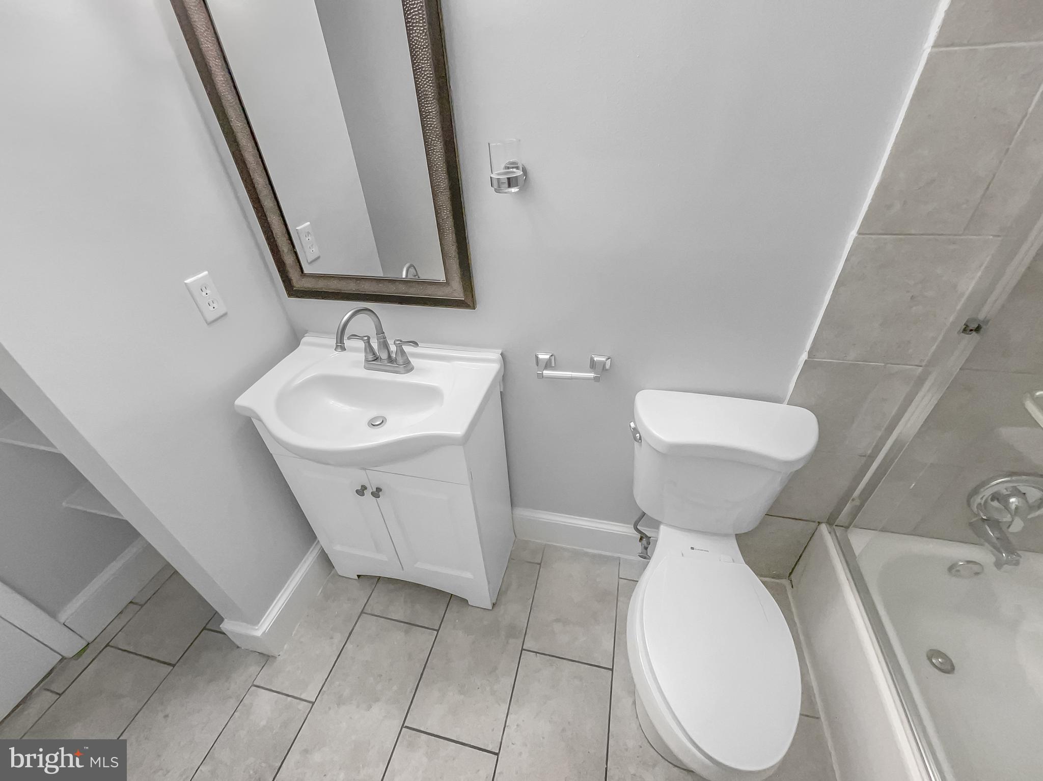 DALE CITY - Residential