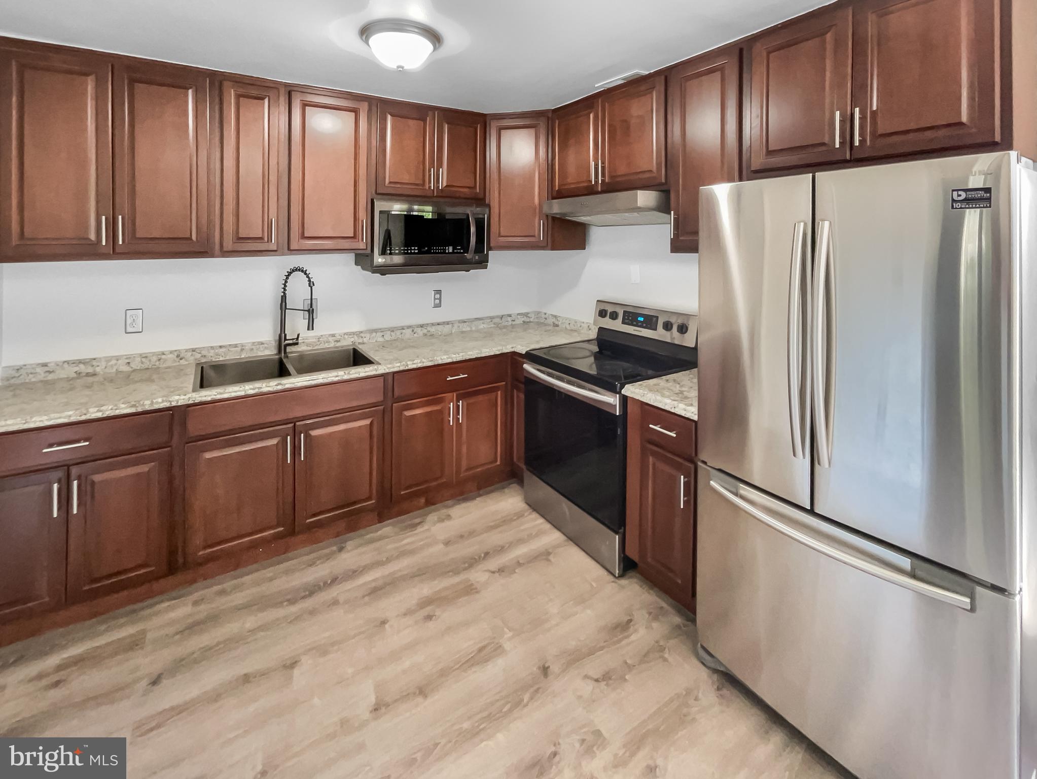 DALE CITY - Residential