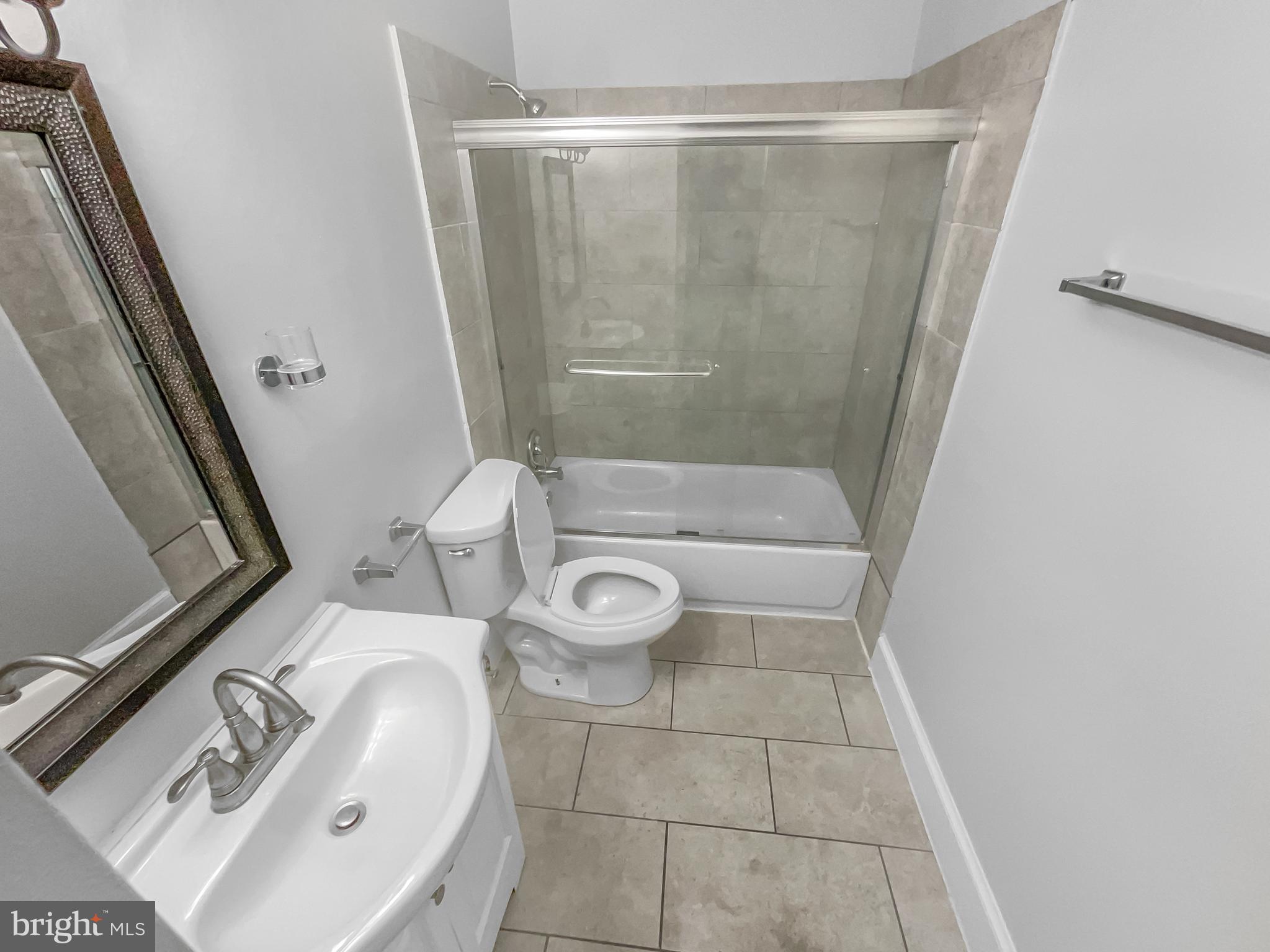 DALE CITY - Residential