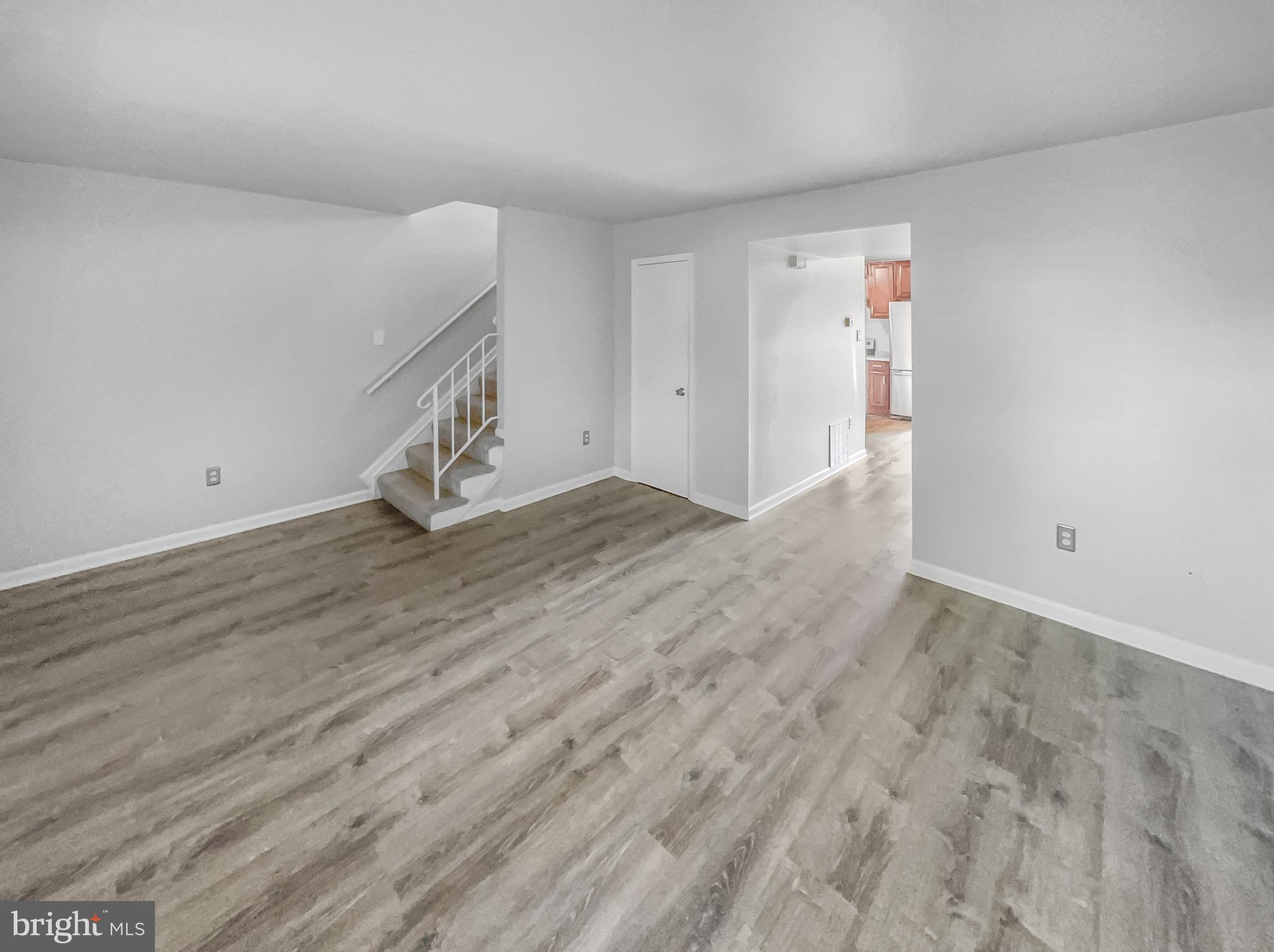 DALE CITY - Residential