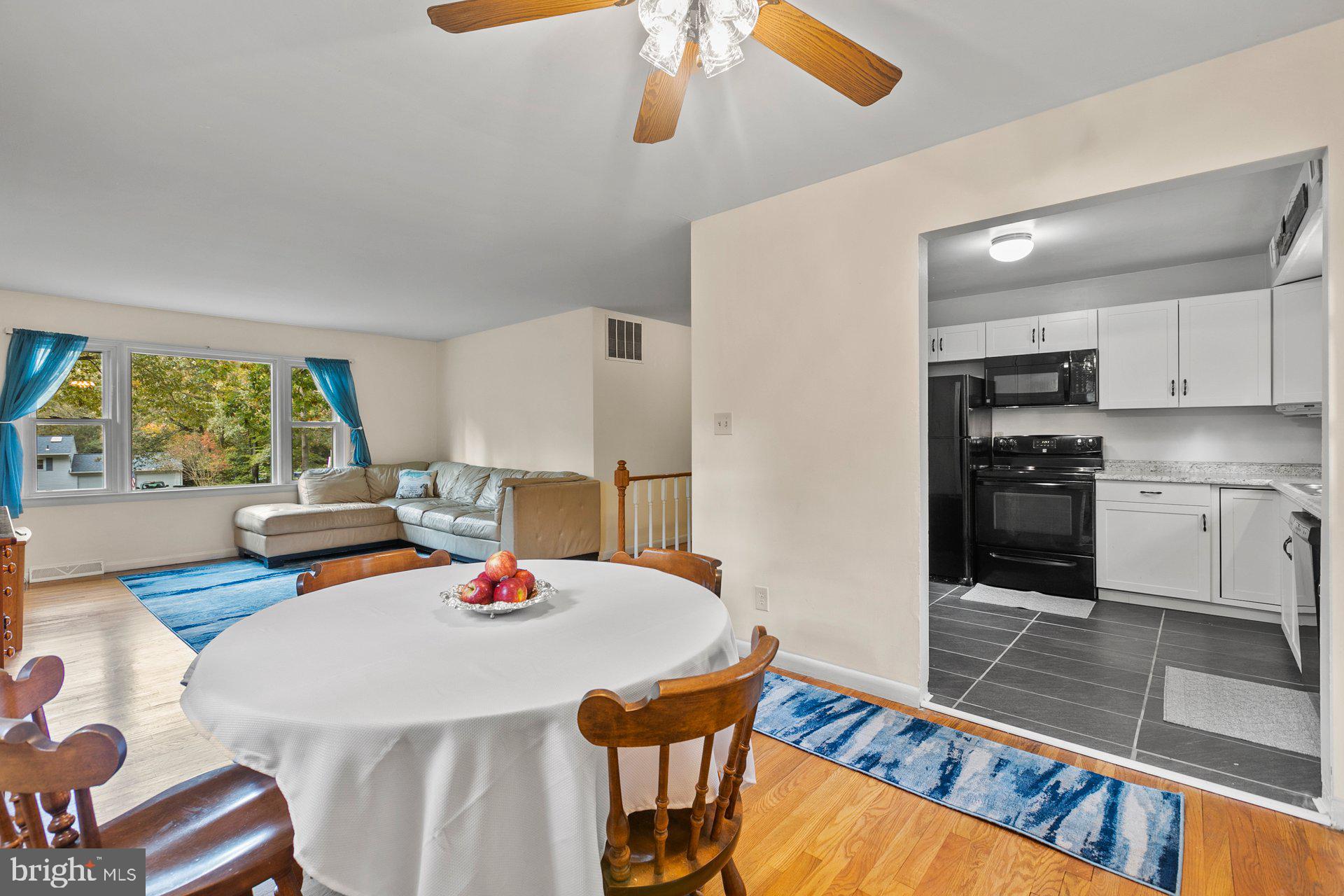 HOLLY GAF ACRES - Residential