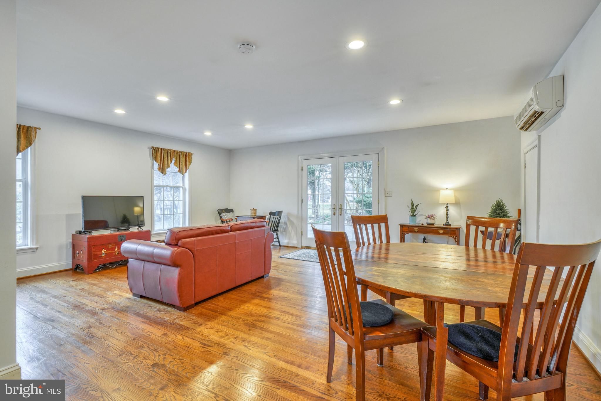 PHOENIX - Residential