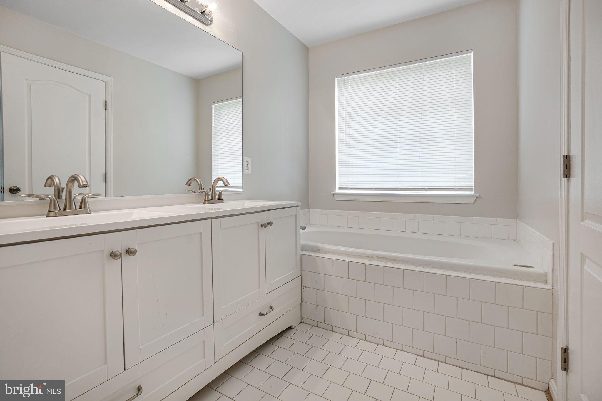 THE CROSSINGS AT CHADDSFORD - Residential