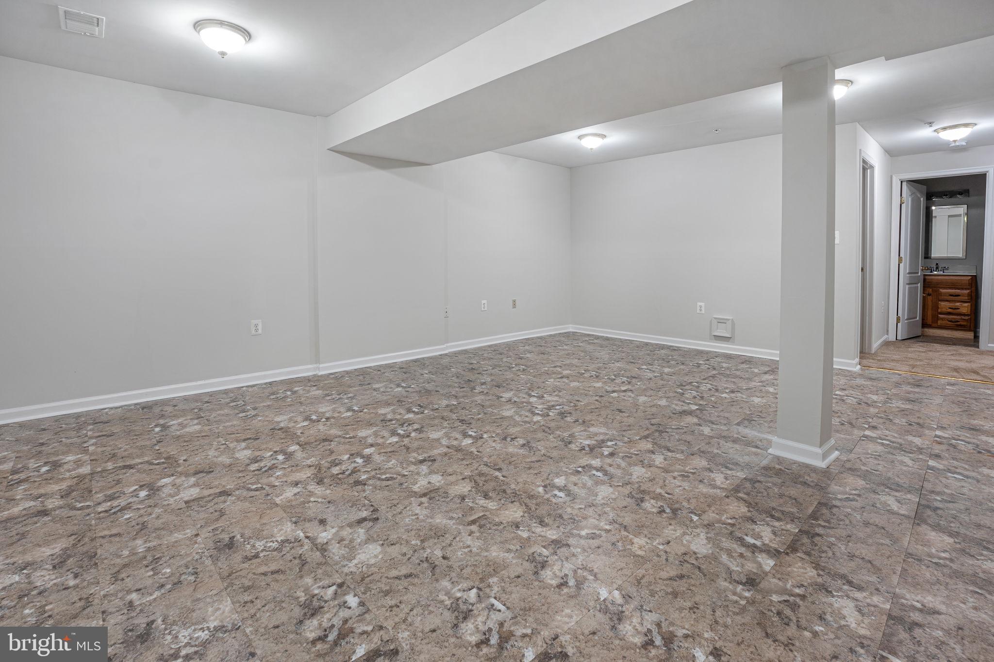 THE CROSSINGS AT CHADDSFORD - Residential