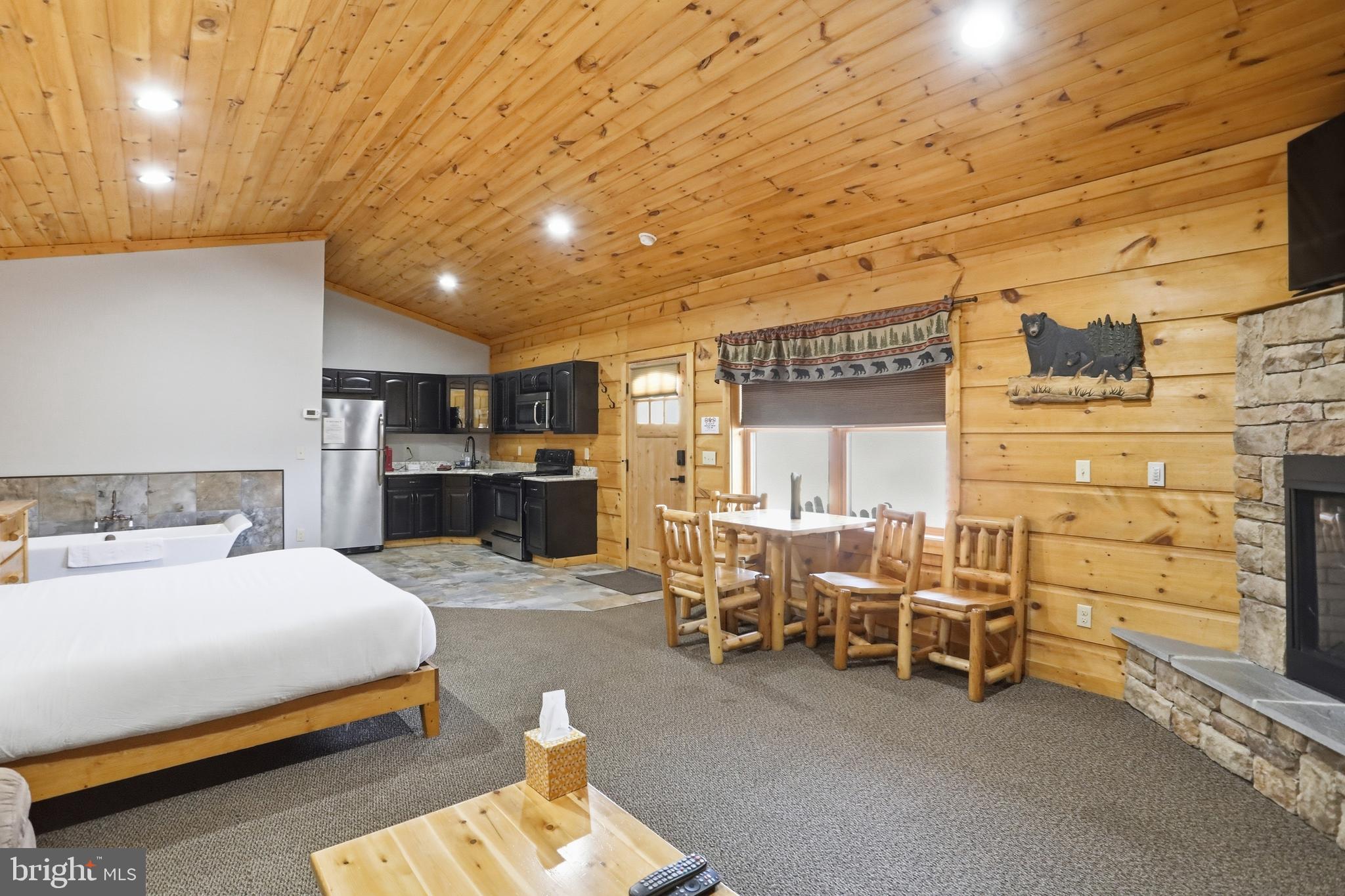 THE LODGES AT SUNSET VILLAGE - Residential