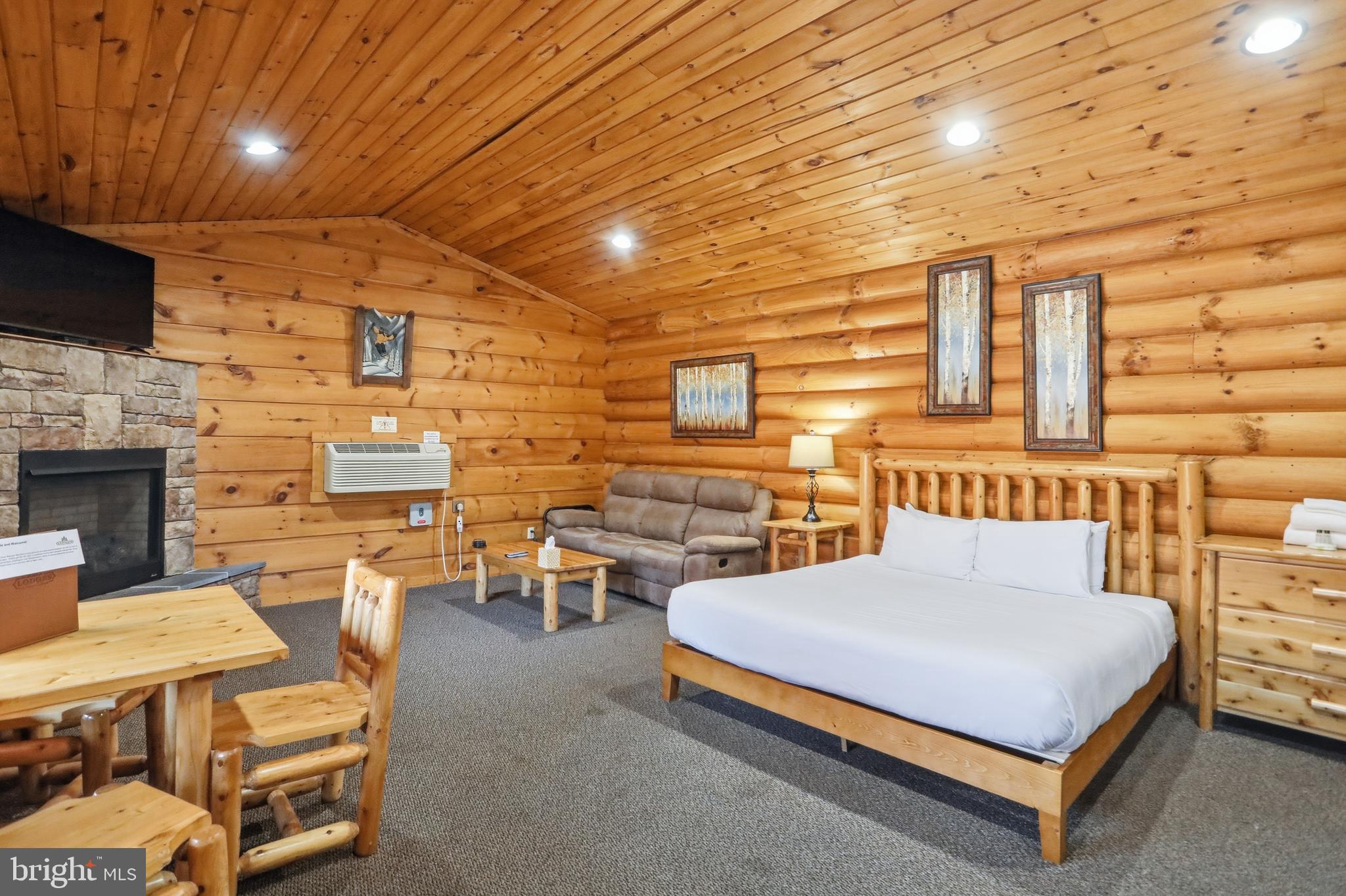 THE LODGES AT SUNSET VILLAGE - Residential