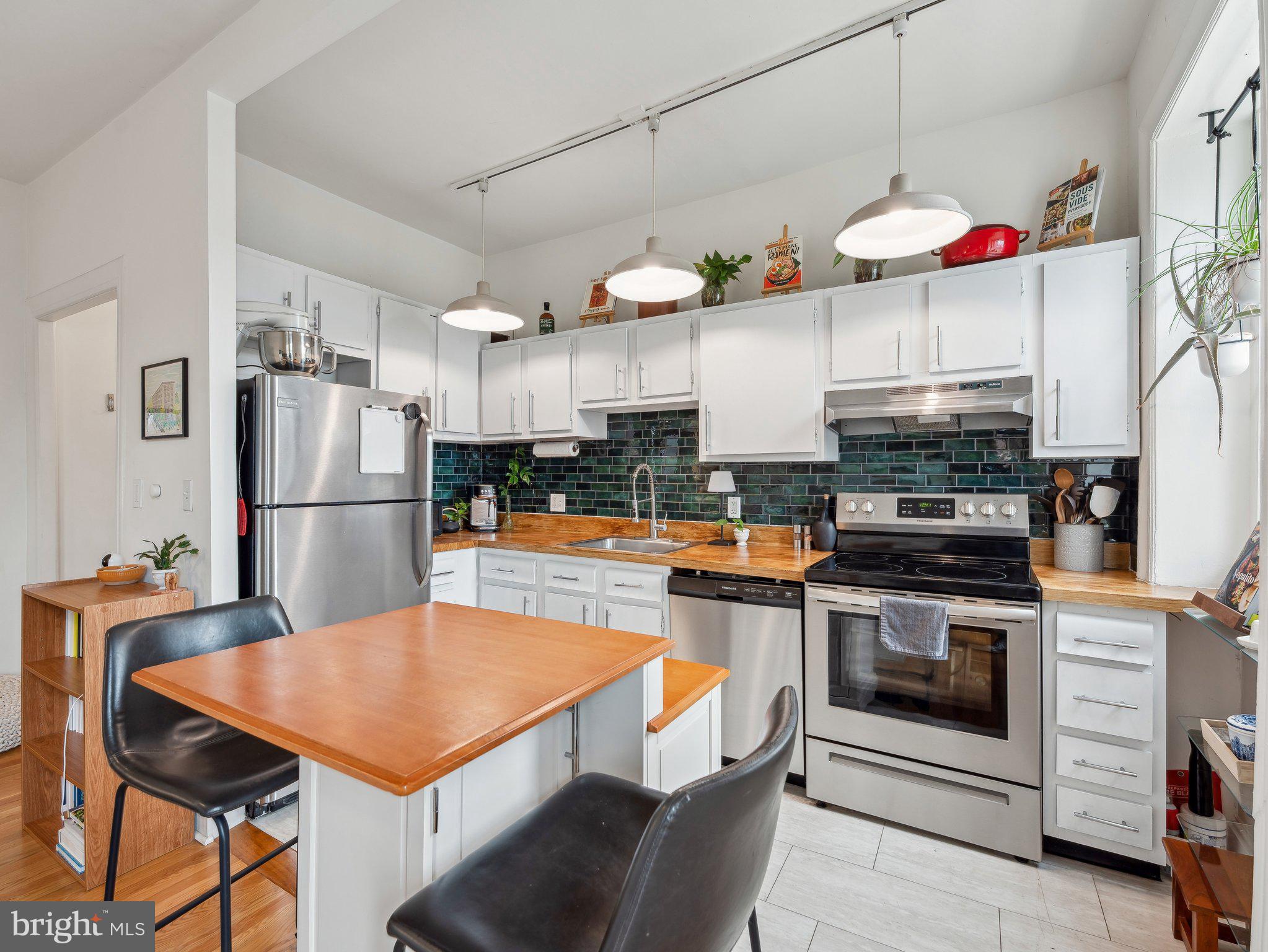3420 16TH STREET NW 304