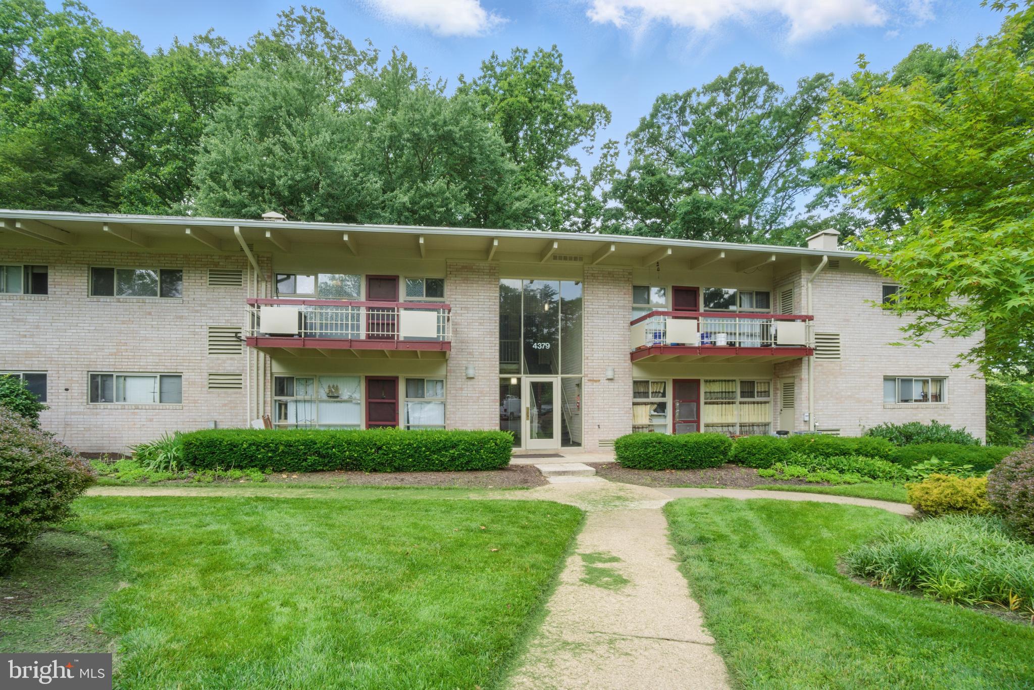 4379 AMERICANA DRIVE 201