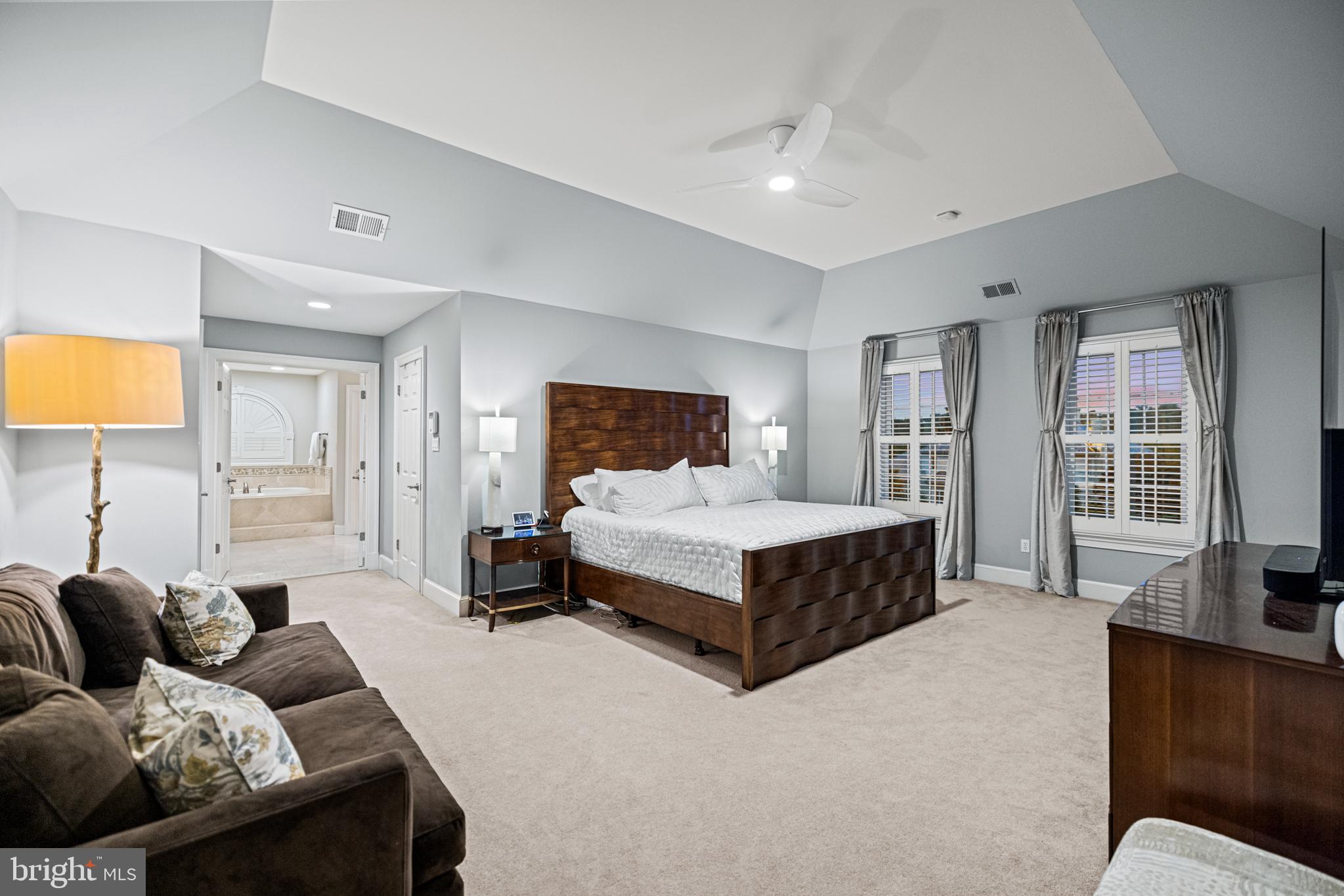 CHESTERBROOK FARM - Residential