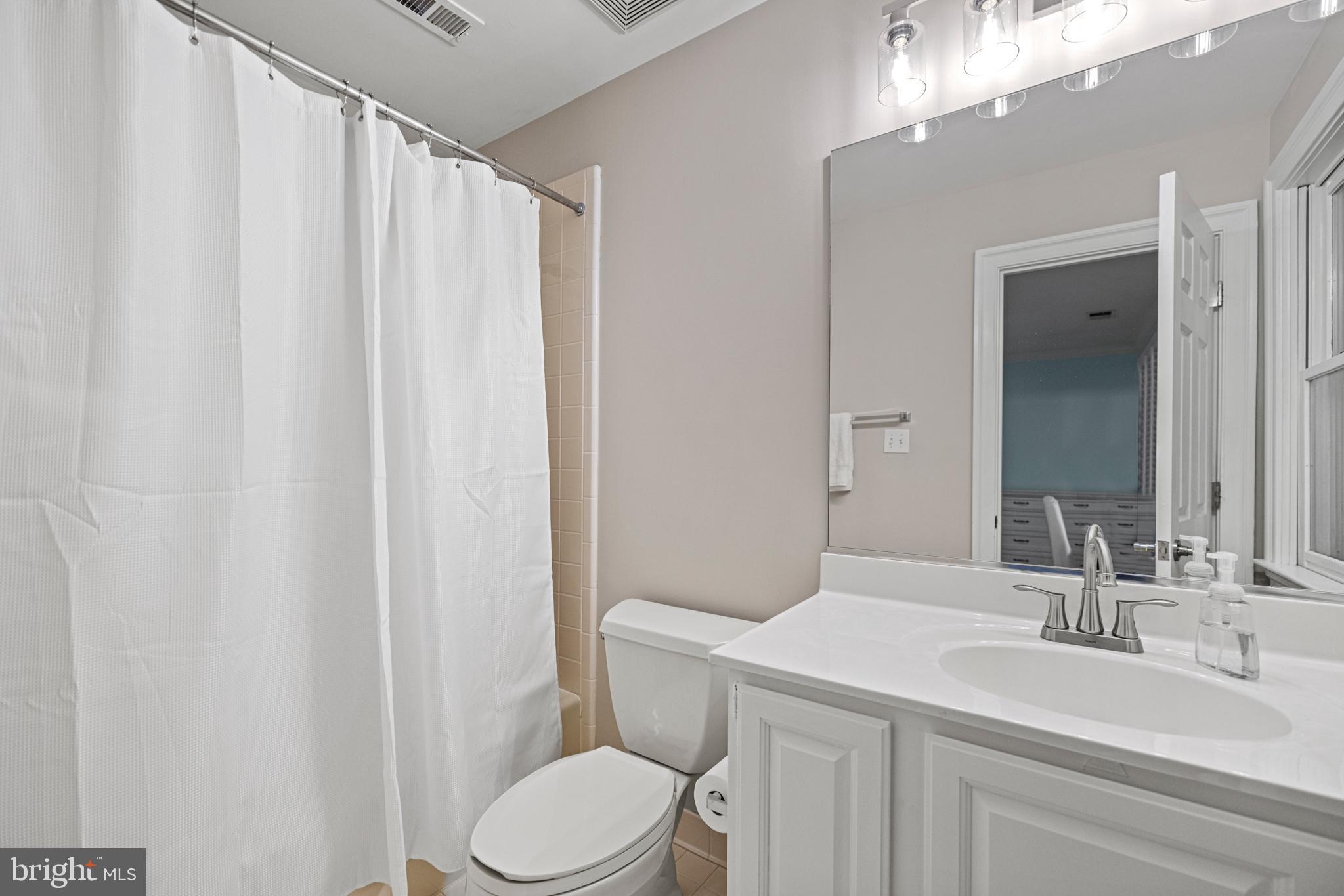 CHESTERBROOK FARM - Residential