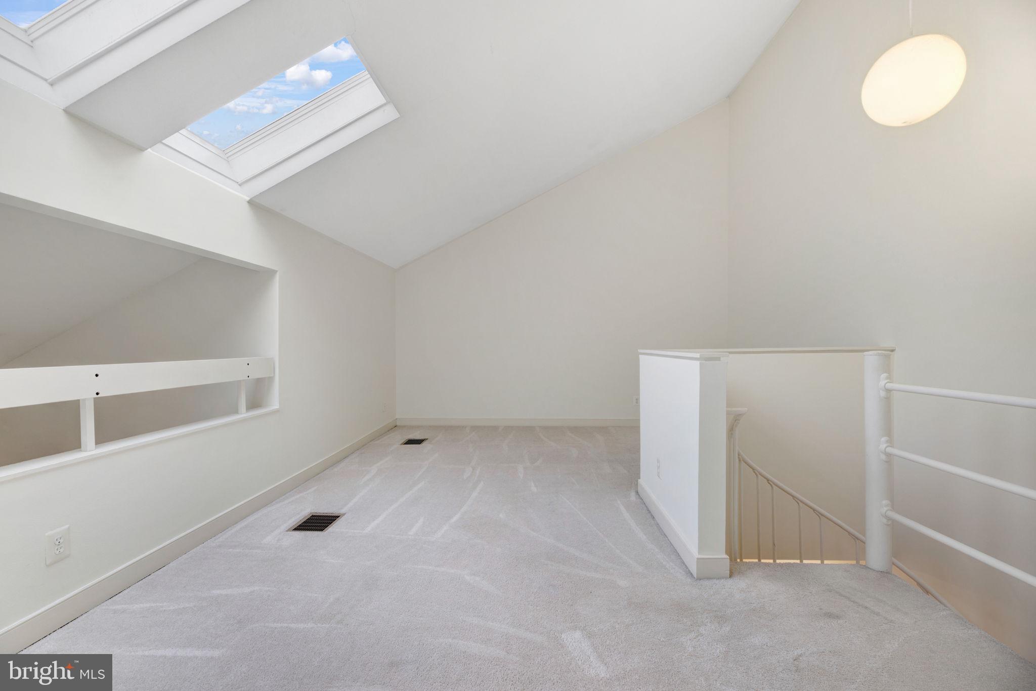 NORTH GREEN CONDOMINIUMS - Residential Lease