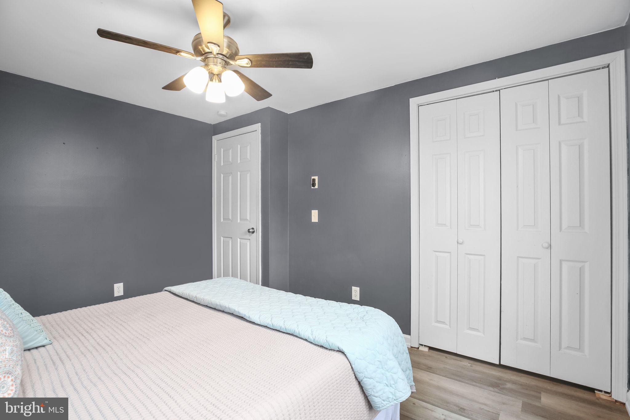 LAKE WILDERNESS - Residential