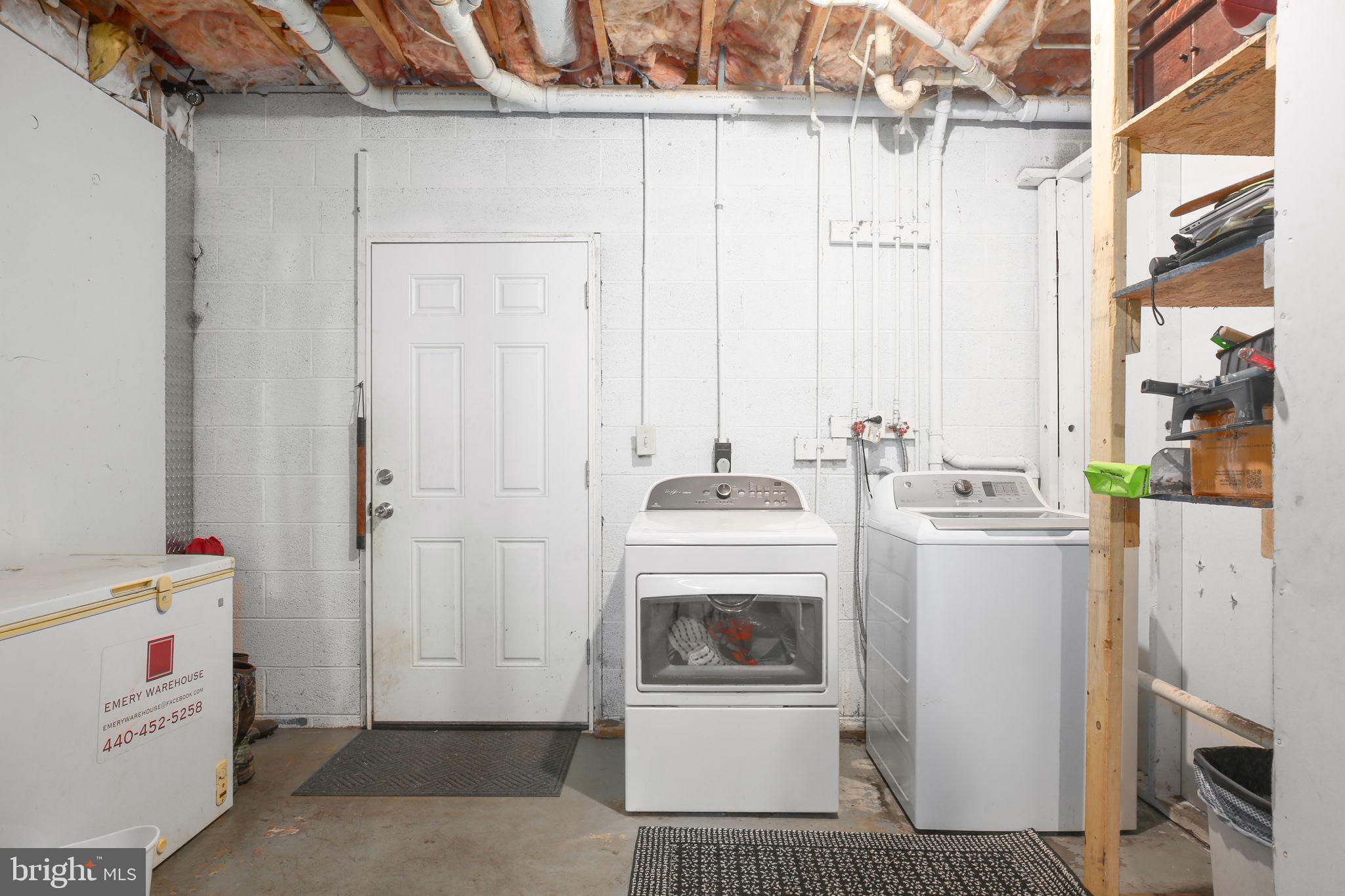 LAKE WILDERNESS - Residential