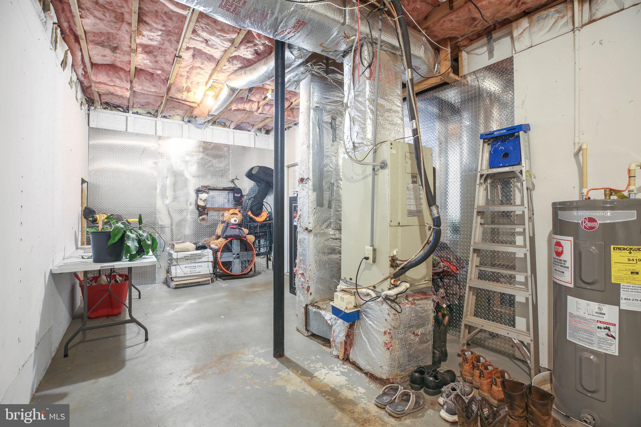 LAKE WILDERNESS - Residential