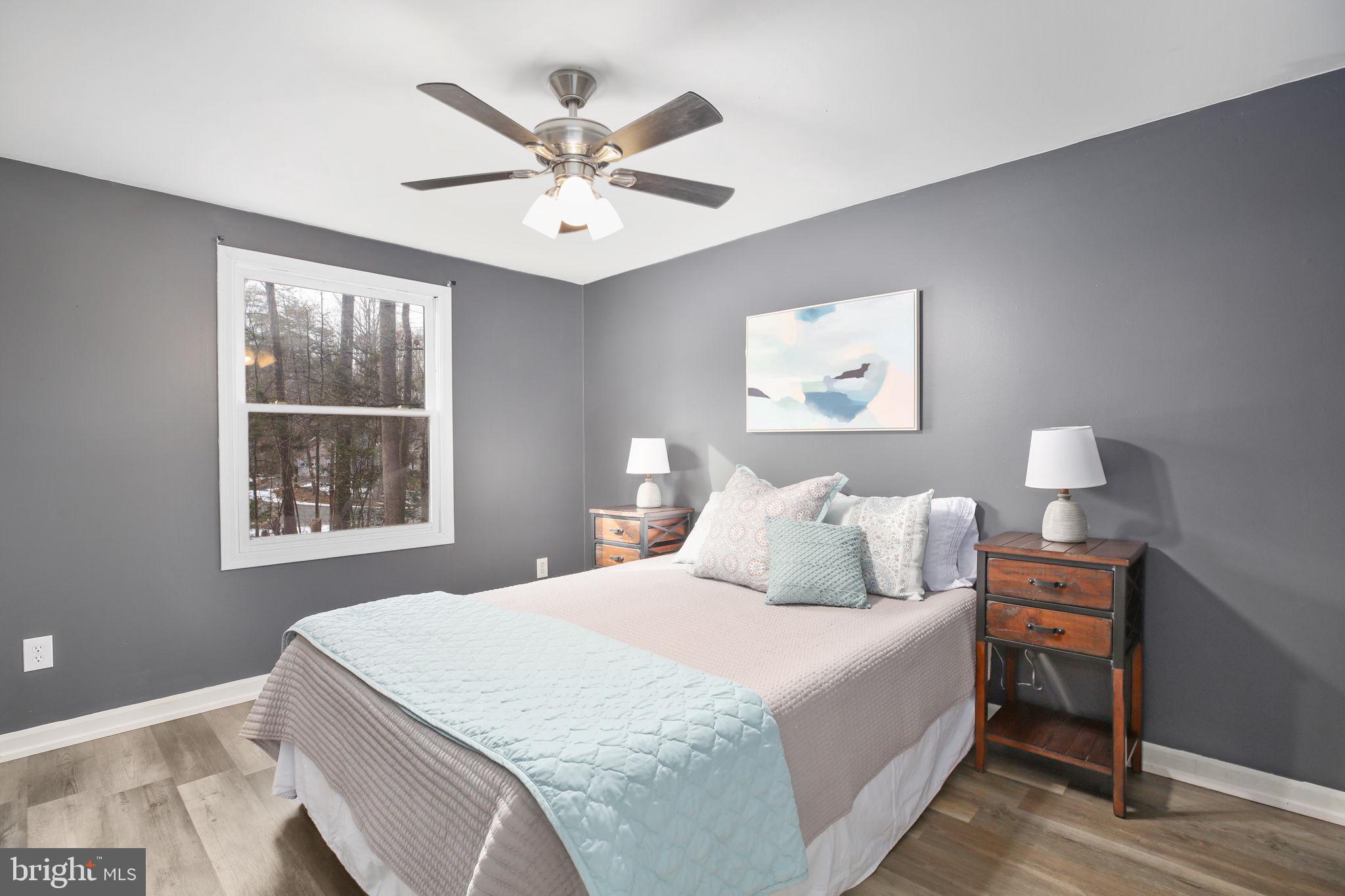 LAKE WILDERNESS - Residential