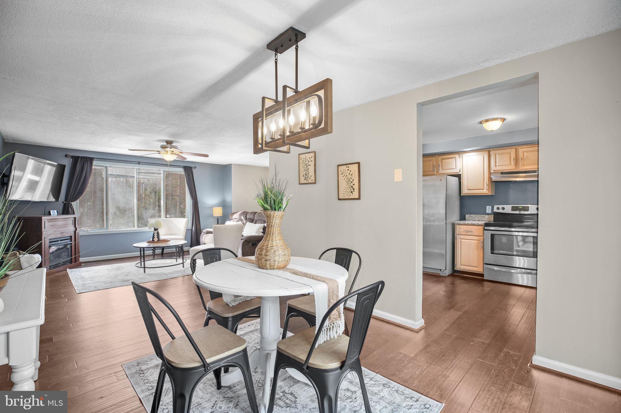 LAKE WILDERNESS - Residential