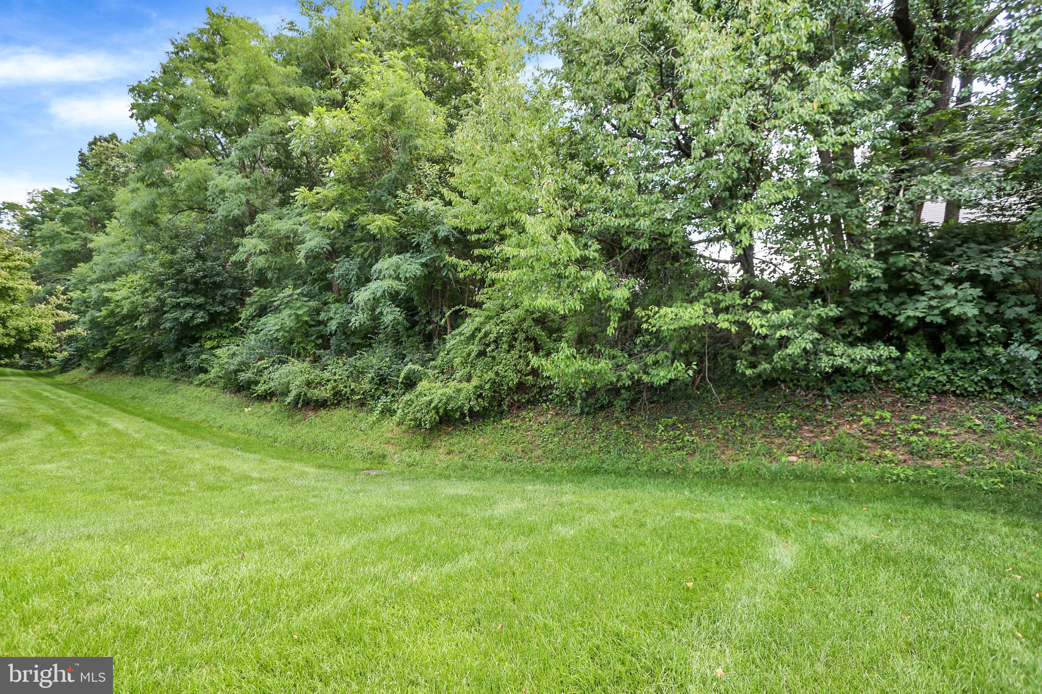 5811D HIDDEN LAKE DRIVE