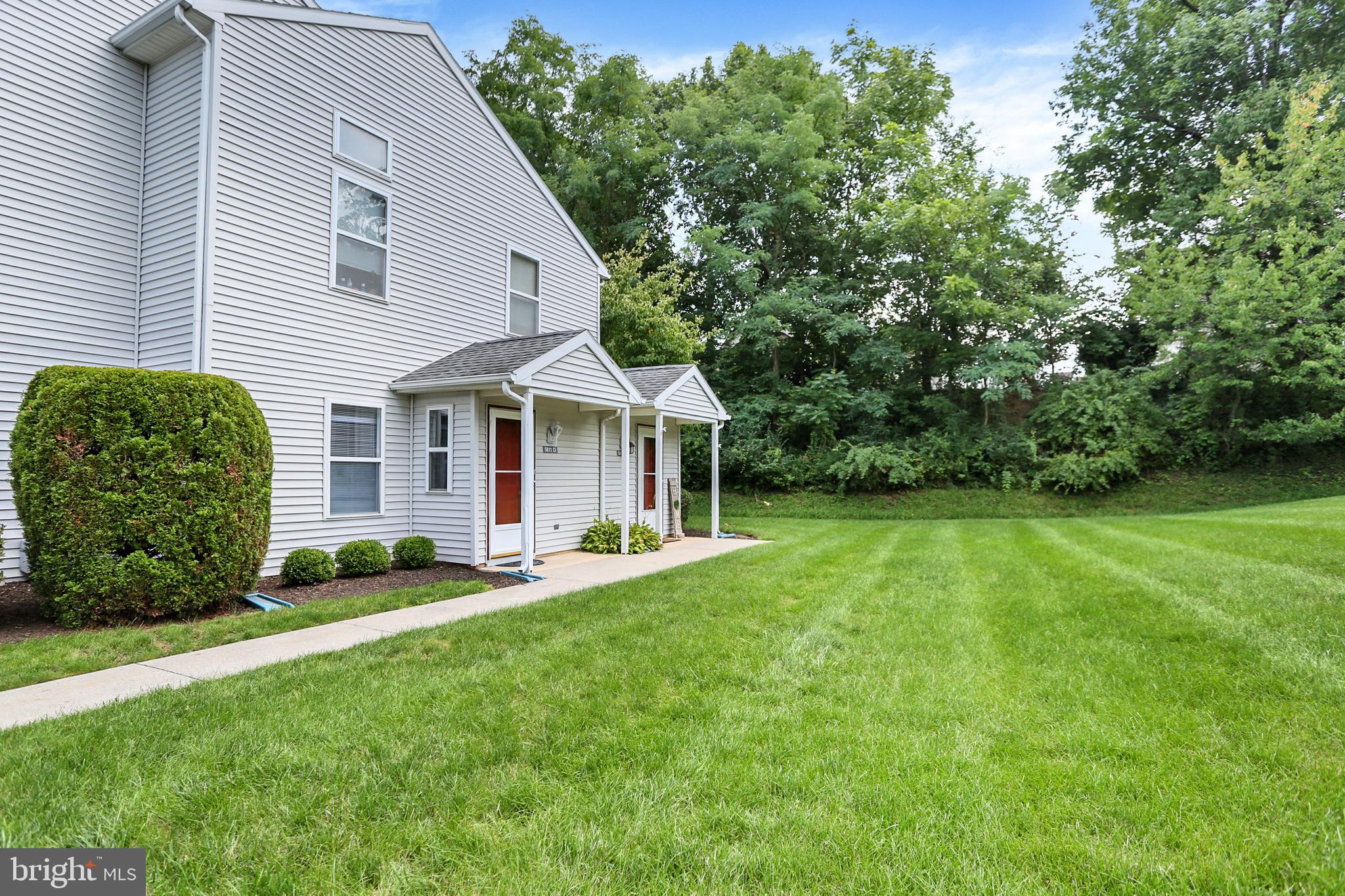 5811D HIDDEN LAKE DRIVE