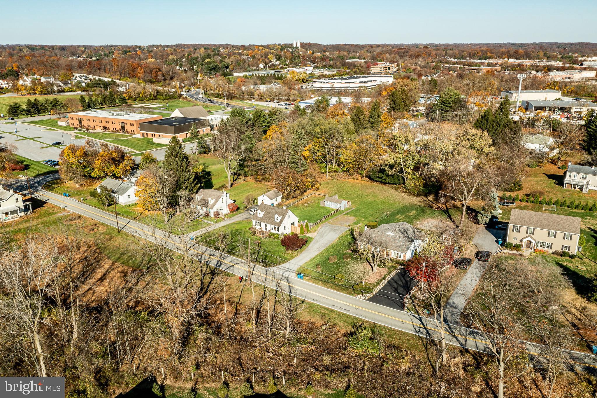 BRINTON WOODS - Residential