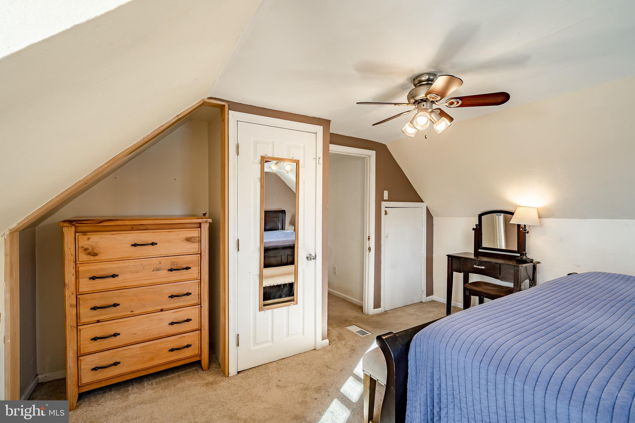 BRINTON WOODS - Residential