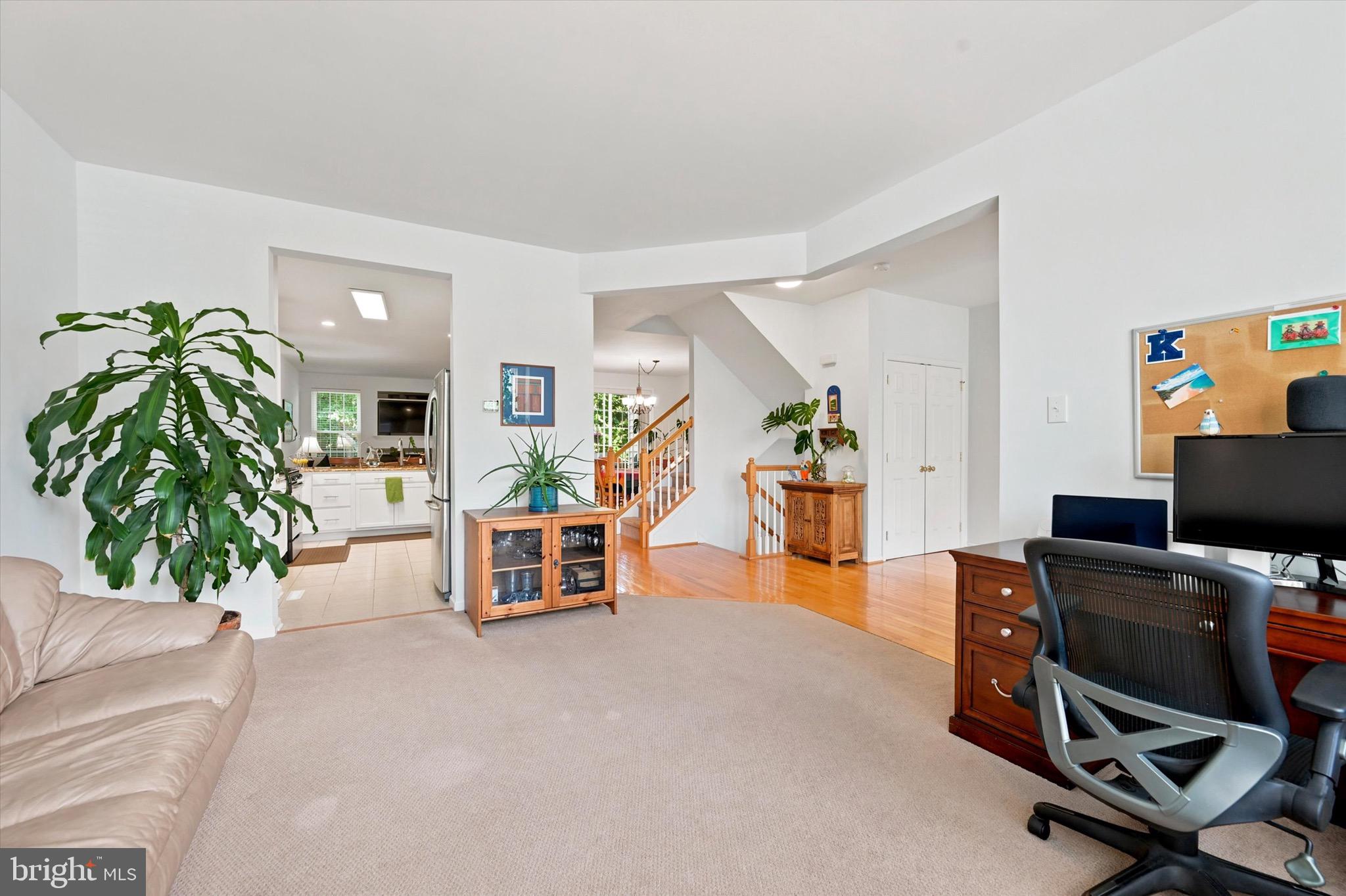 244 CHERRY LANE 19