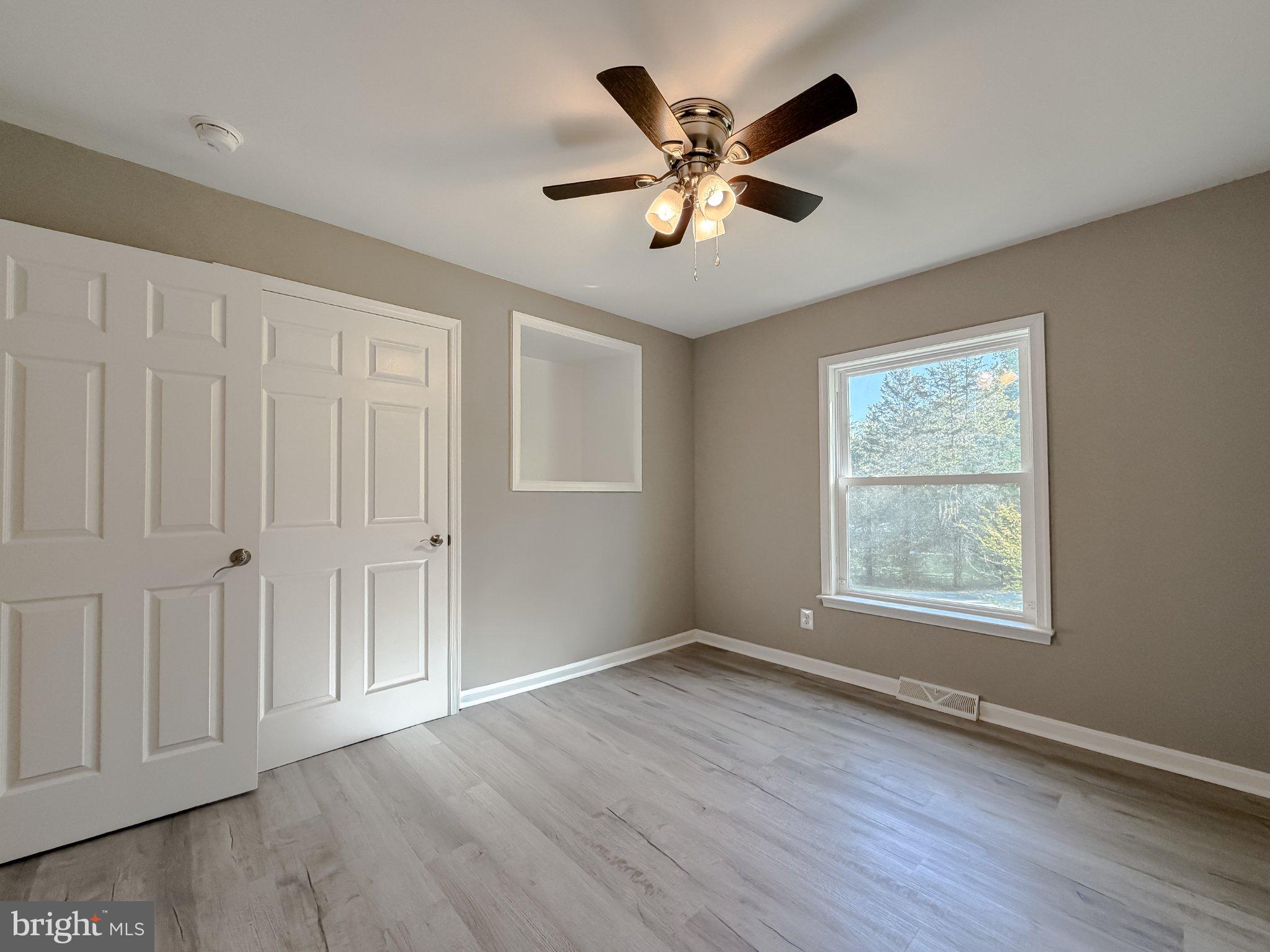 KINGSTON - Residential