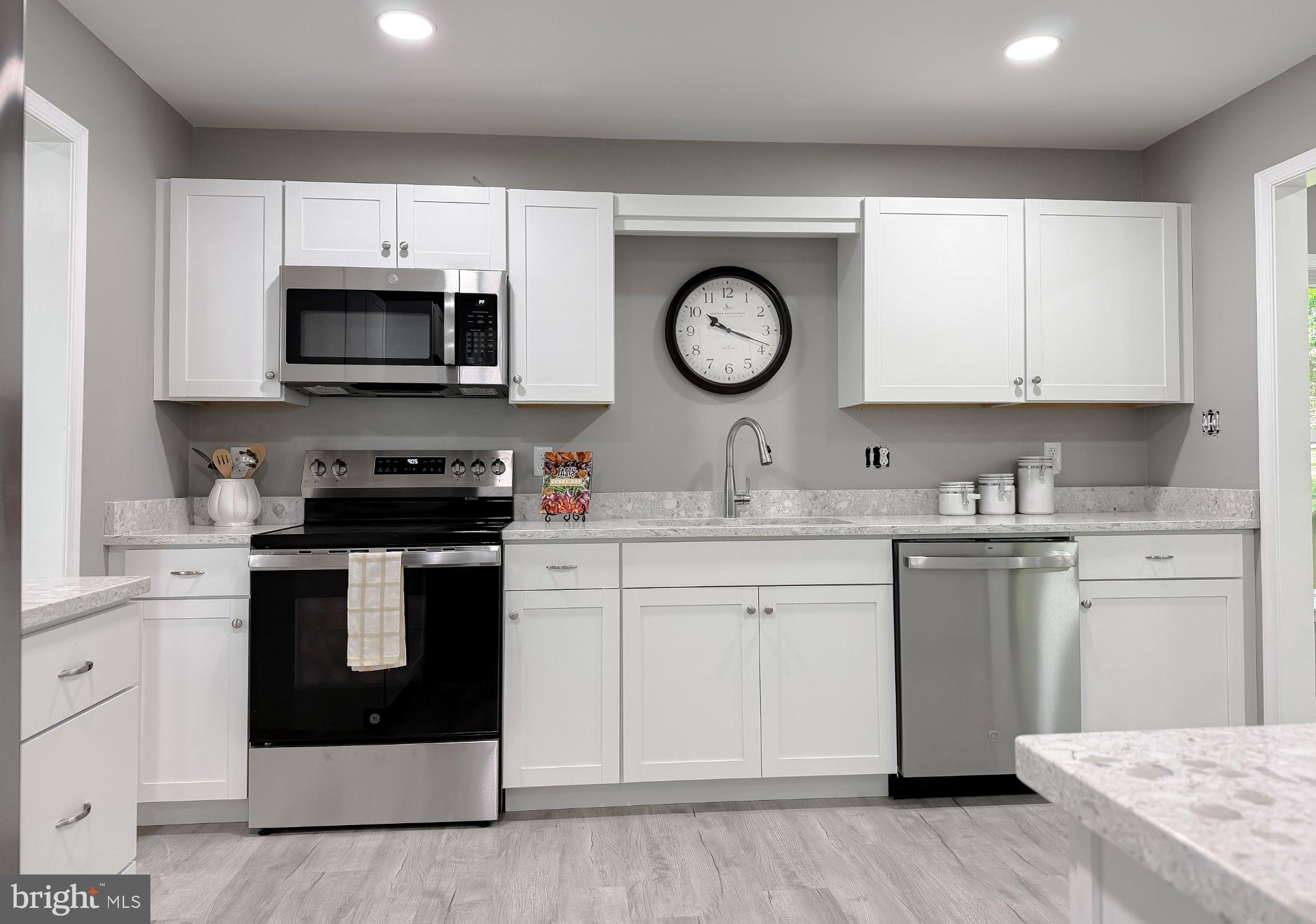 KINGSTON - Residential