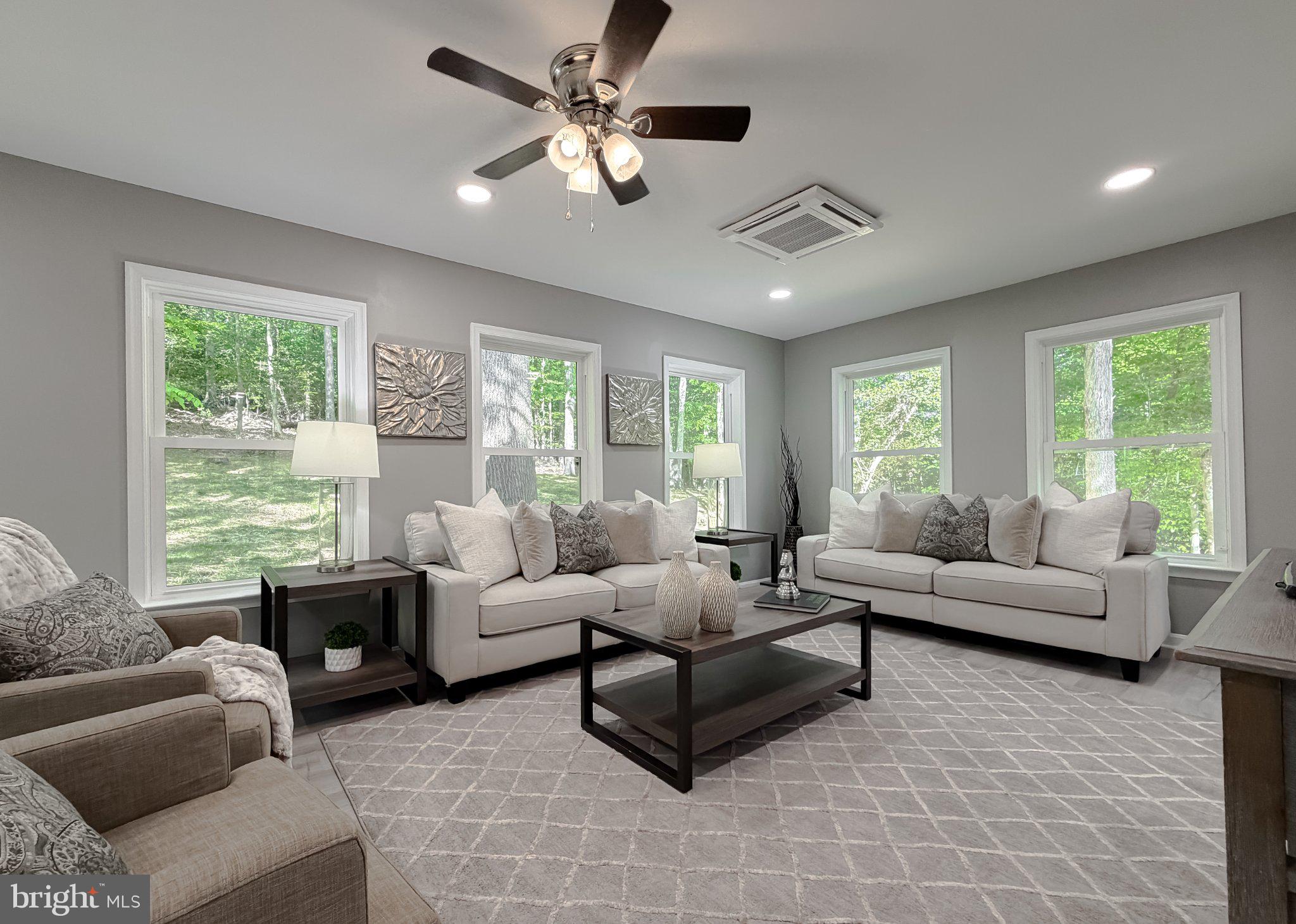 KINGSTON - Residential