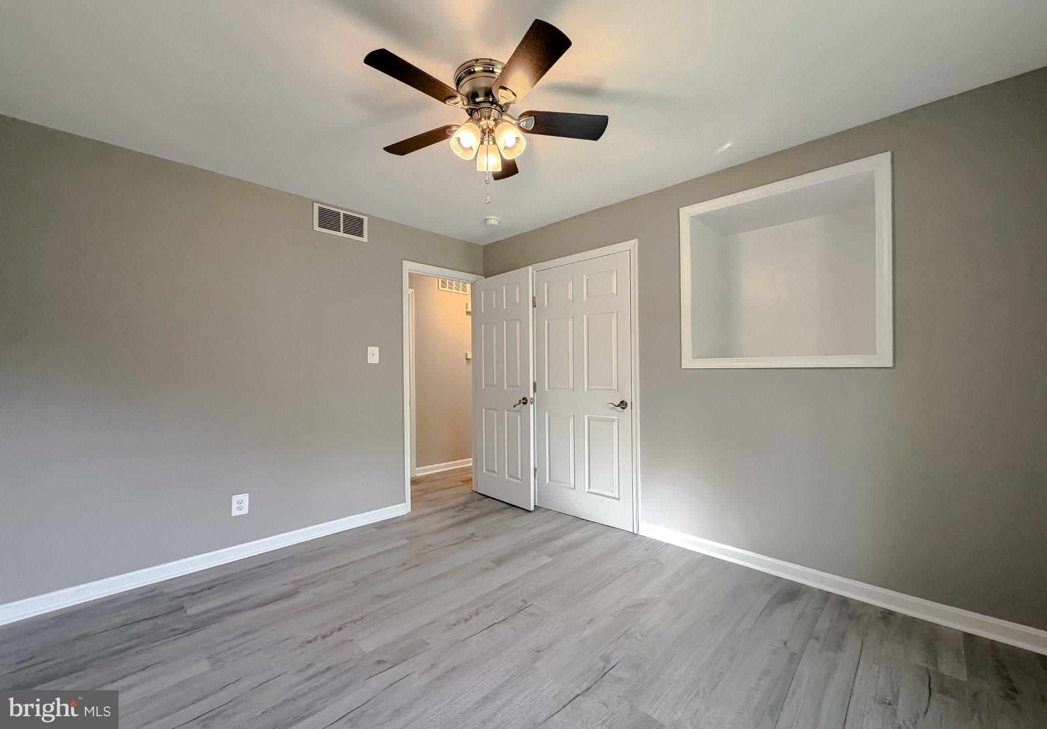 KINGSTON - Residential