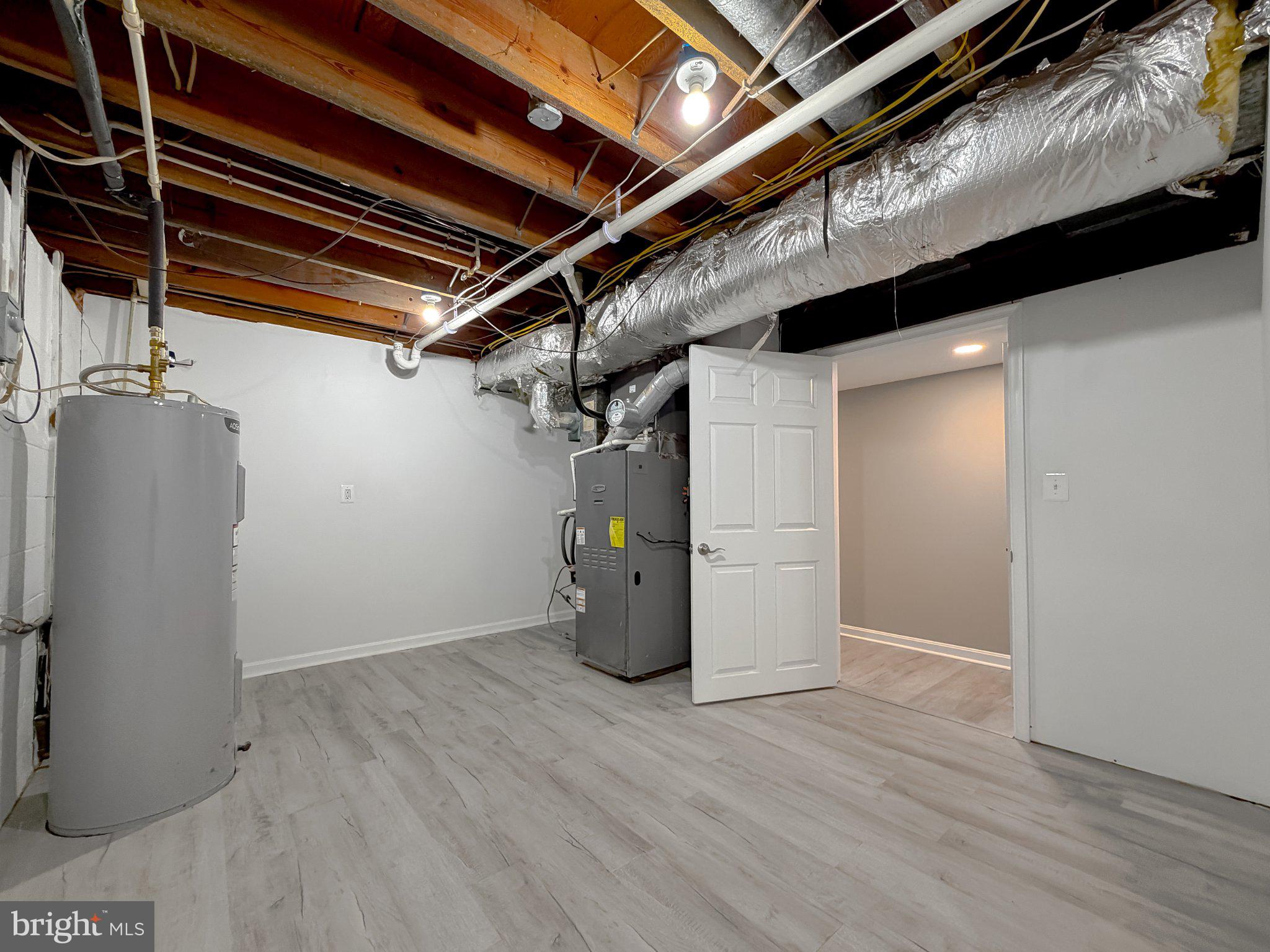 KINGSTON - Residential