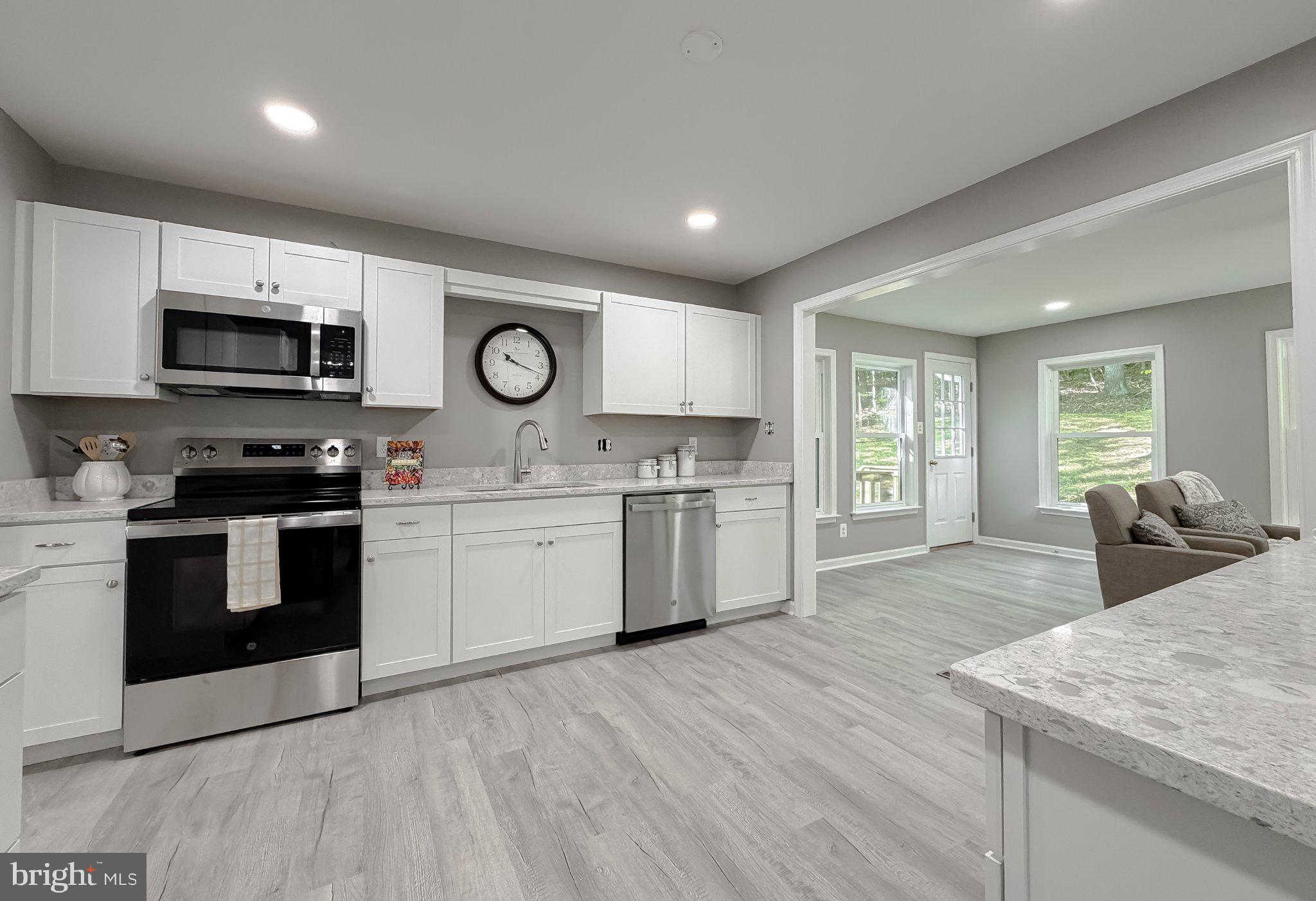 KINGSTON - Residential