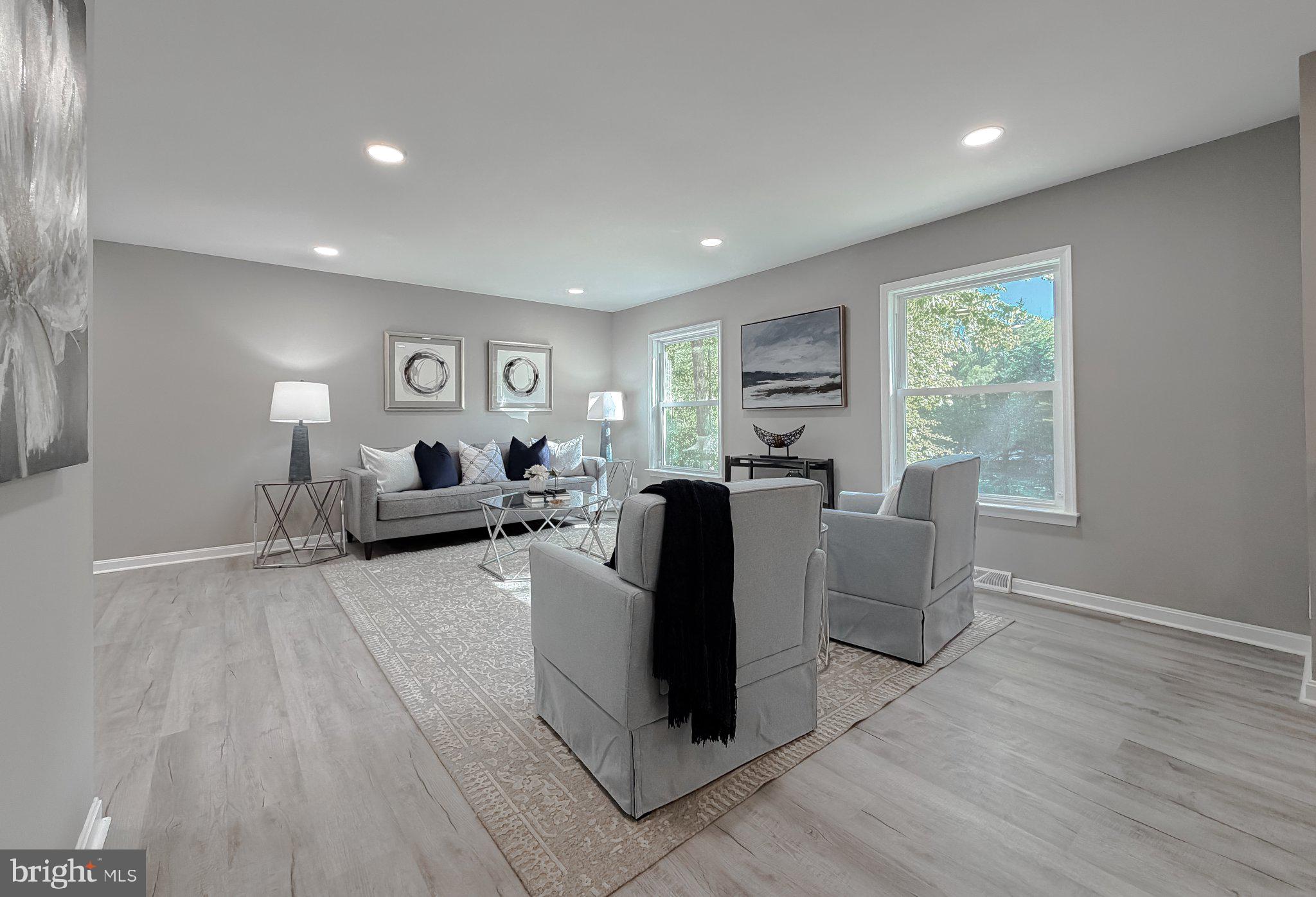 KINGSTON - Residential