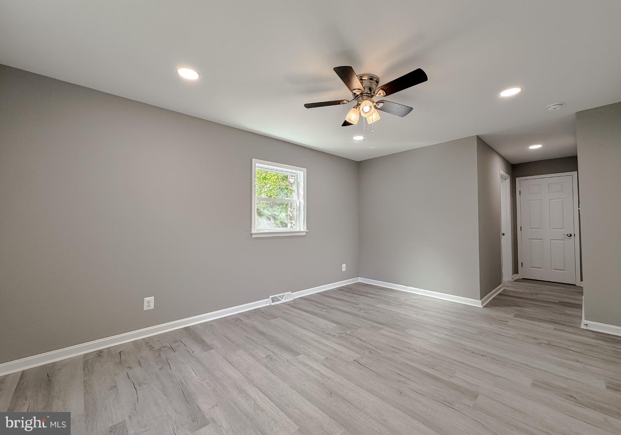 KINGSTON - Residential