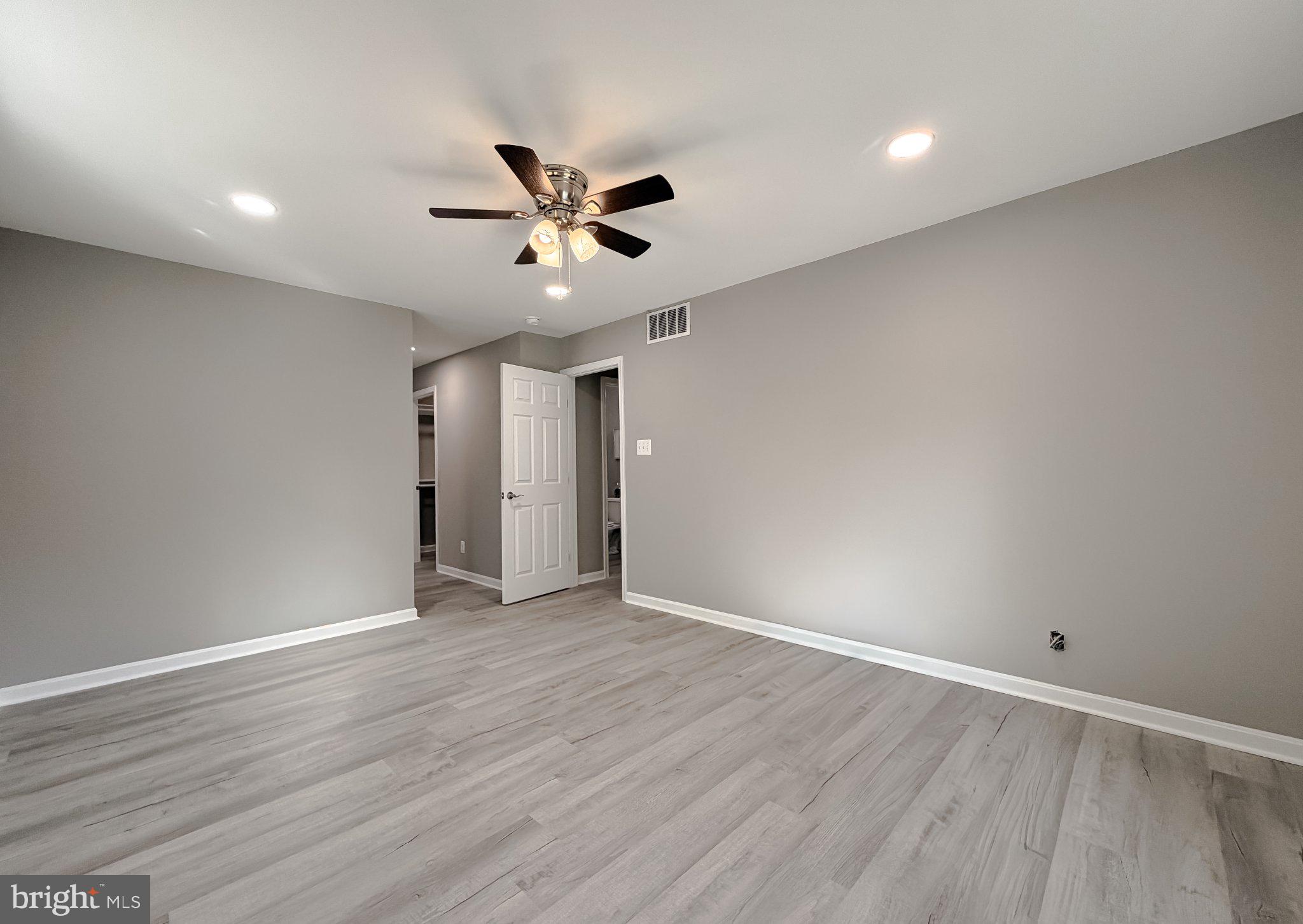 KINGSTON - Residential